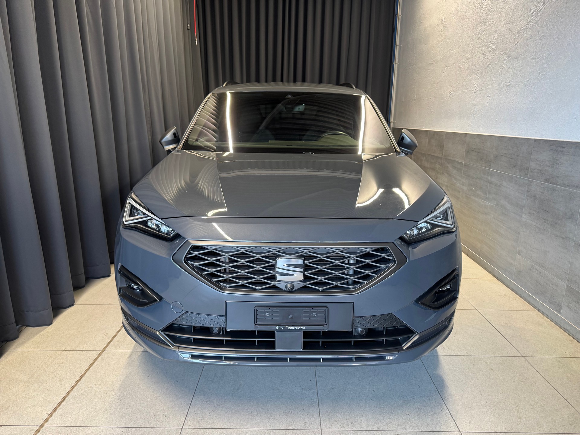 SEAT Tarraco 1.5TSI EVO FR DSG (6)-showroom-element-1