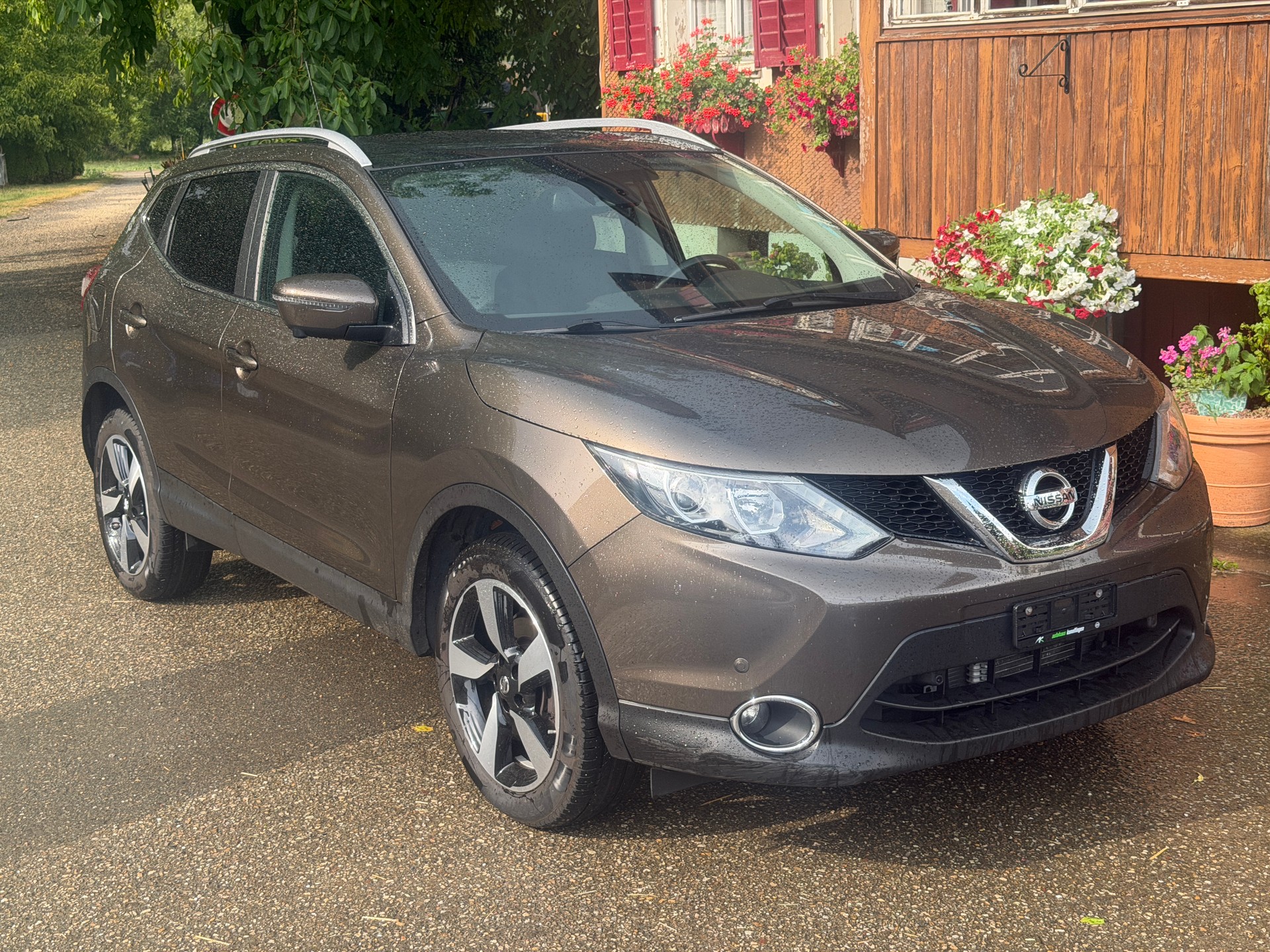 NISSAN Qashqai 1.6 dCi 360° Xtronic CVT-image-2