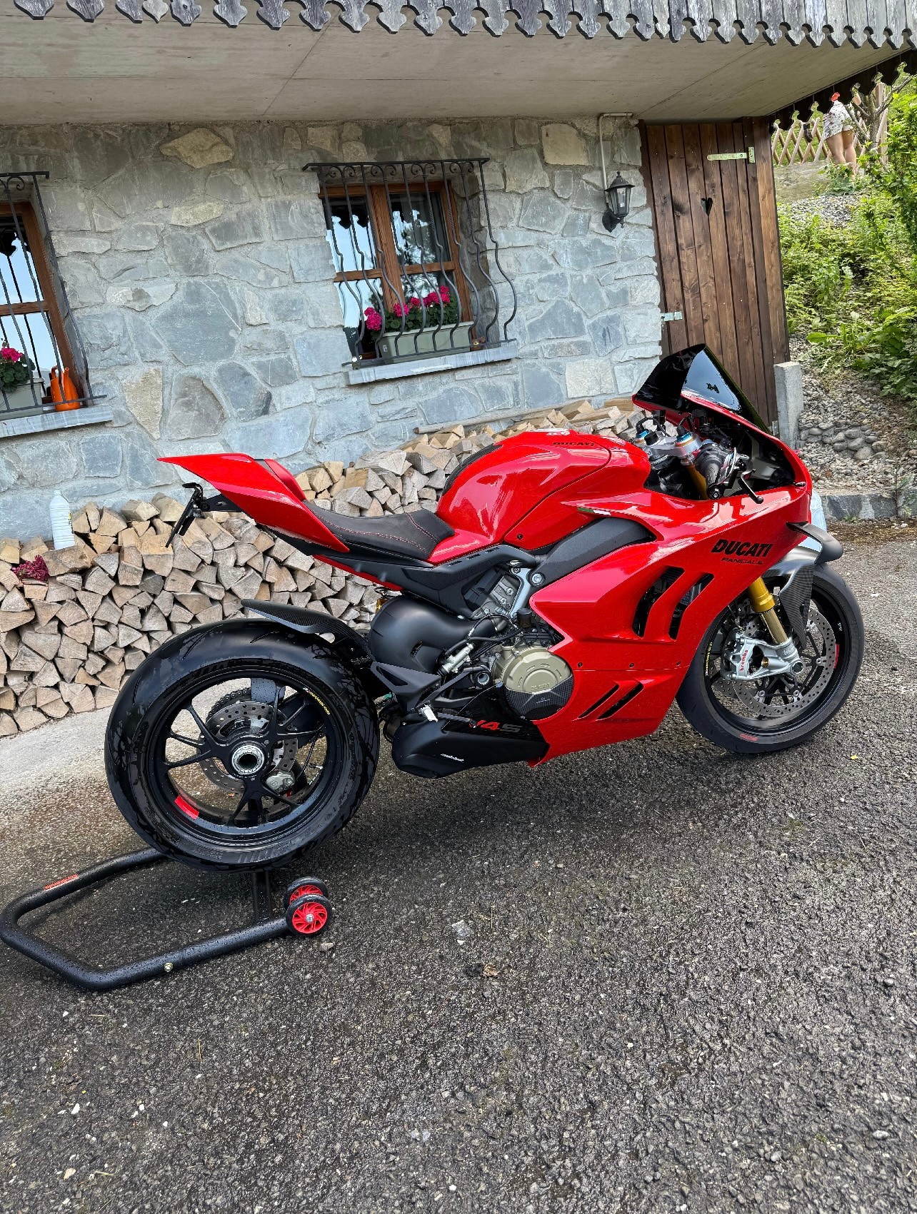 DUCATI Panigale V4 S-image-3