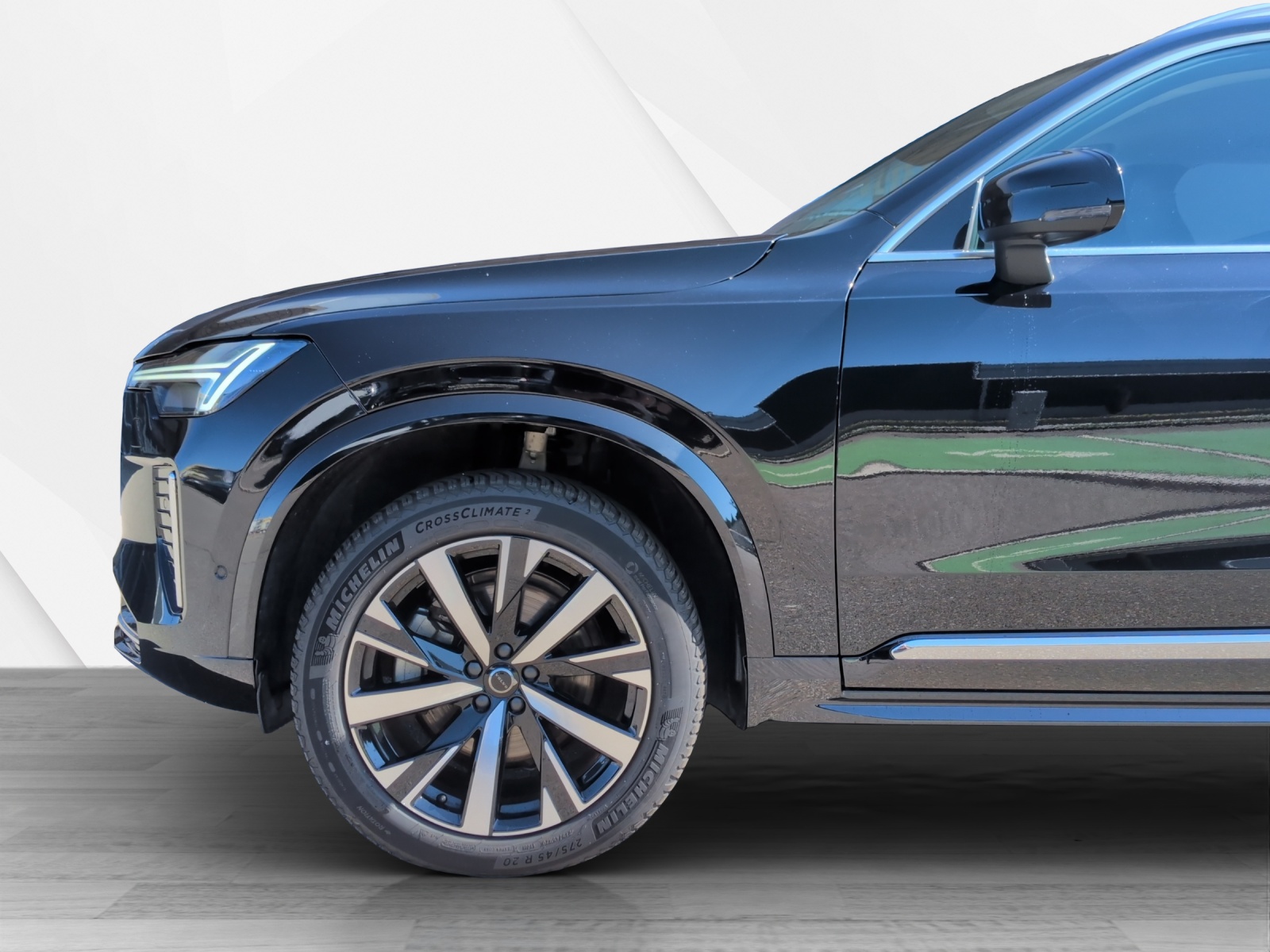 VOLVO XC90 2.0 B5 MH Plus Bright AWD-image-8