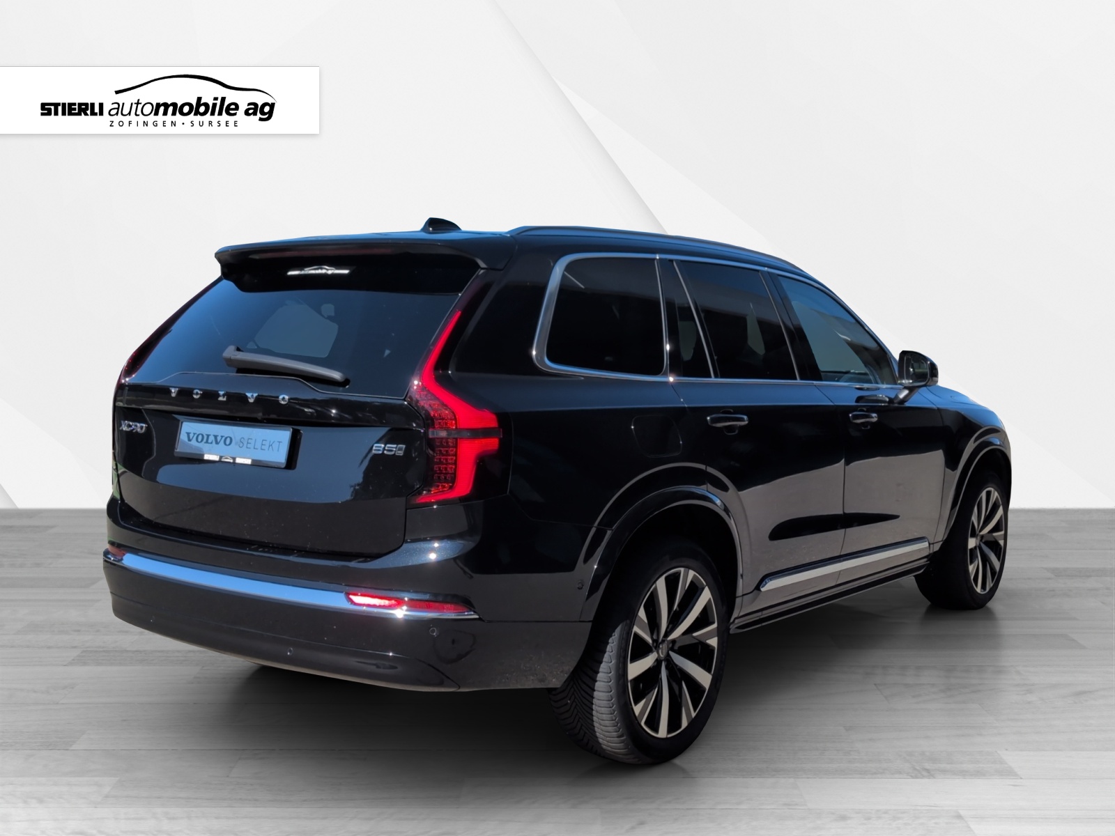 VOLVO XC90 2.0 B5 MH Plus Bright AWD-image-4