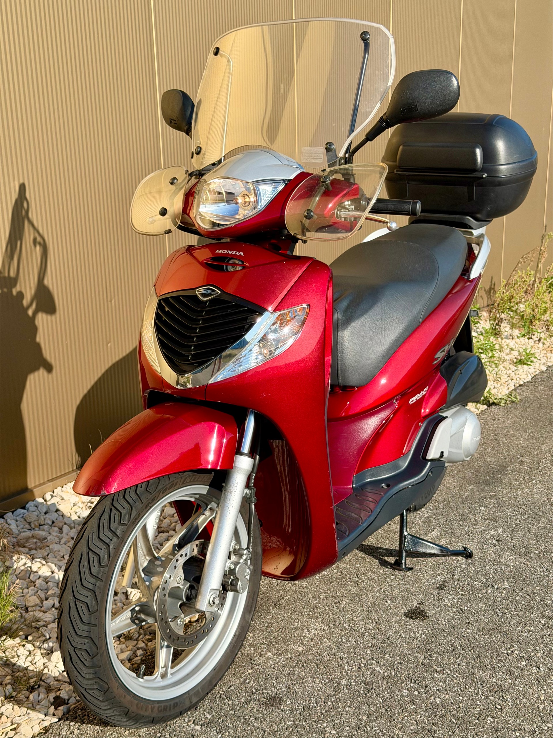 HONDA SH 125 i Topbox-image-7