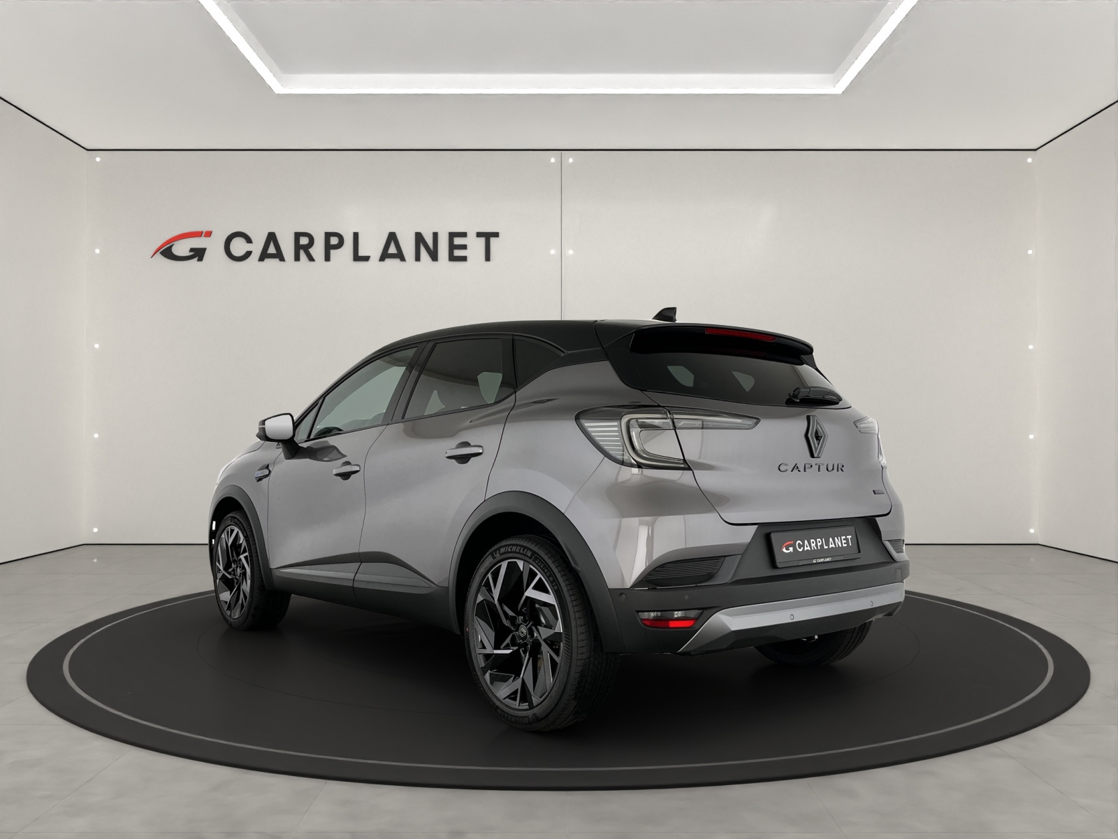 RENAULT Captur 1.8 E-Tech esprit Alpine-showroom-element-2