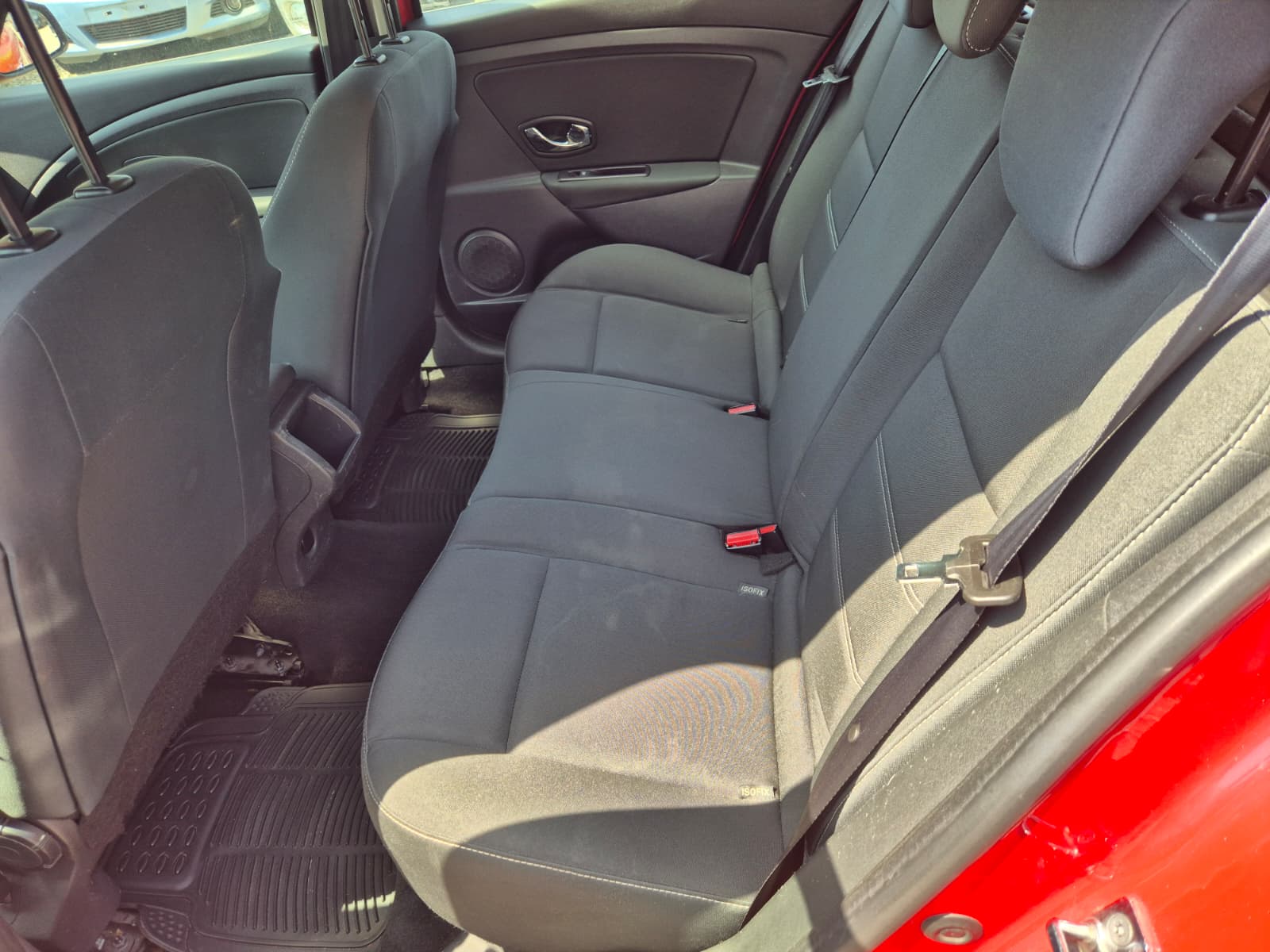 RENAULT Mégane Grandtour 1.5 dCi Expression-image-9