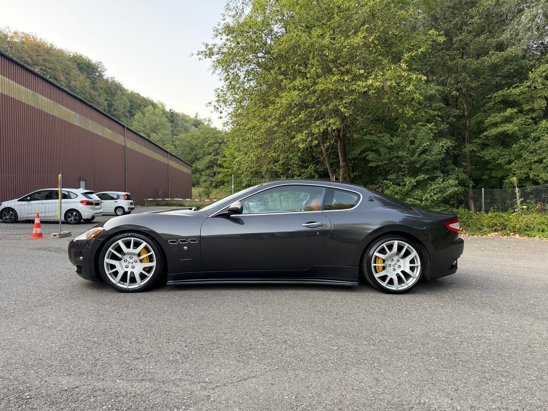 MASERATI GranTurismo Automatica-image-2