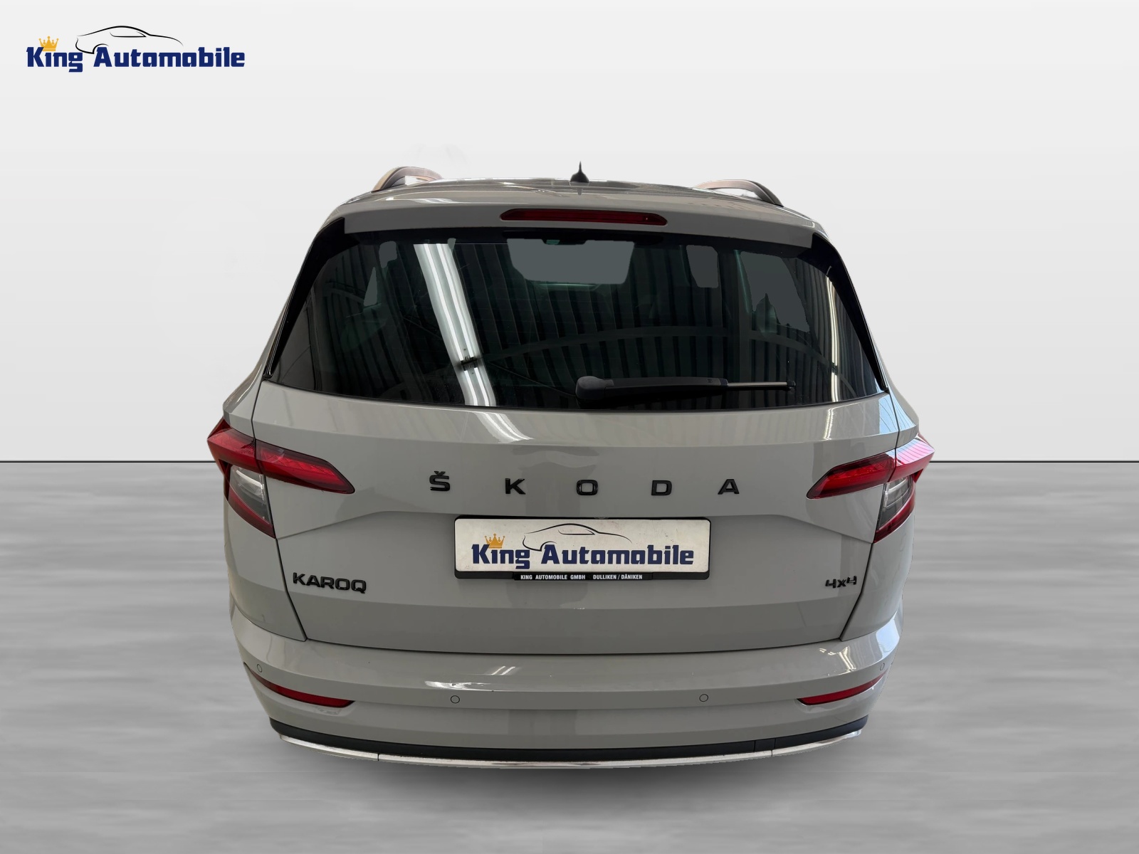 SKODA Karoq 2.0 TSI SportLine 4x4 DSG | CH-Auto | Aus 1-Hand | Frisch MFK | RF-Kamera-image-5
