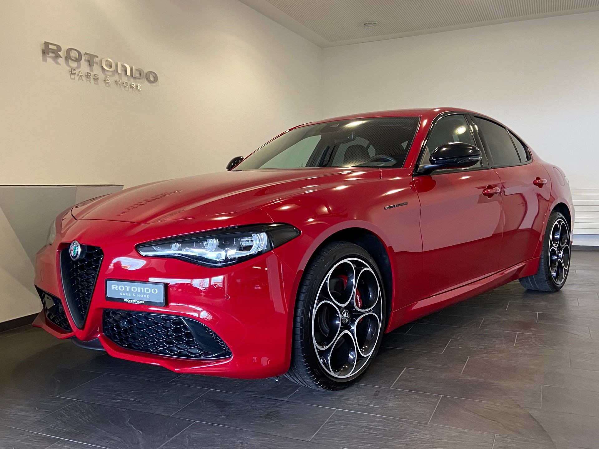 ALFA ROMEO Giulia 2.0 Competizione Q4 AT8