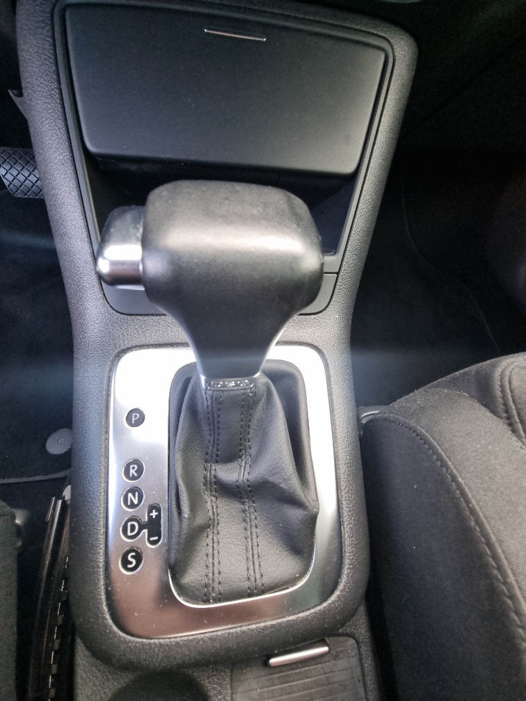 VW Golf Plus 1.4 TSI Highline DSG Anhängerkupplung-image-13