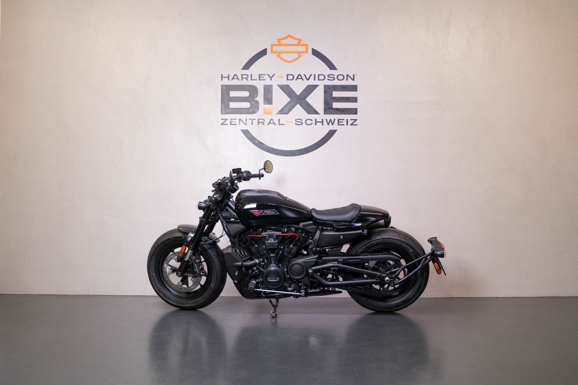 HARLEY-DAVIDSON RH 1250 Sportster S-showroom-element-1