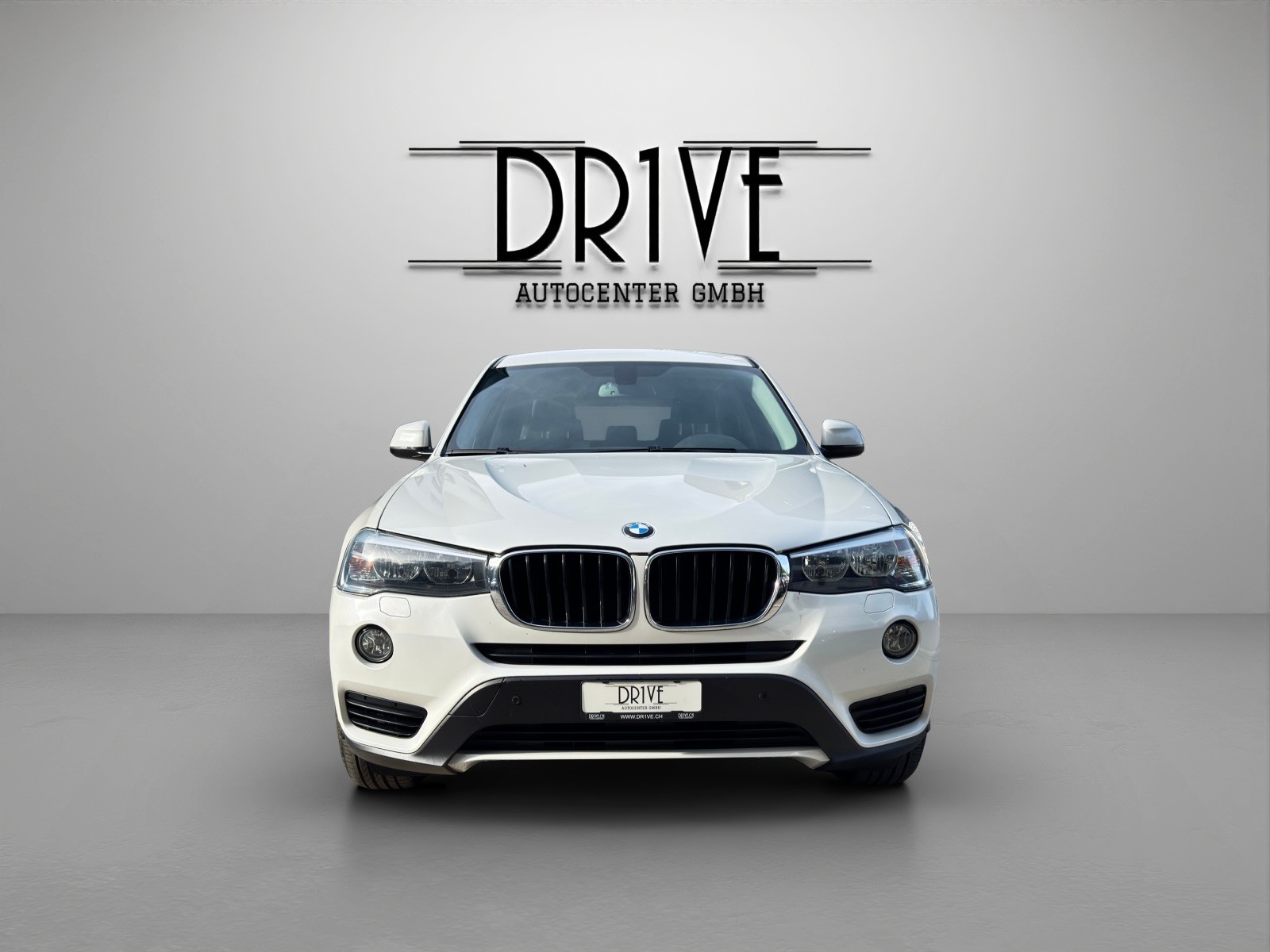 BMW X3 xDrive 20i Steptronic-showroom-element-1