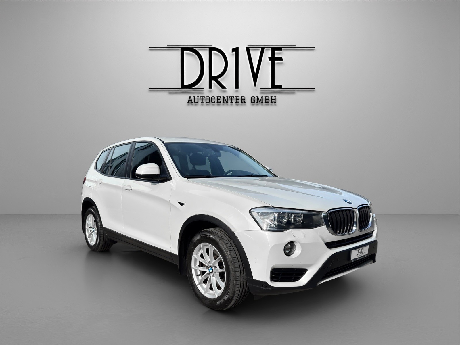 BMW X3 xDrive 20i Steptronic-showroom-element-2