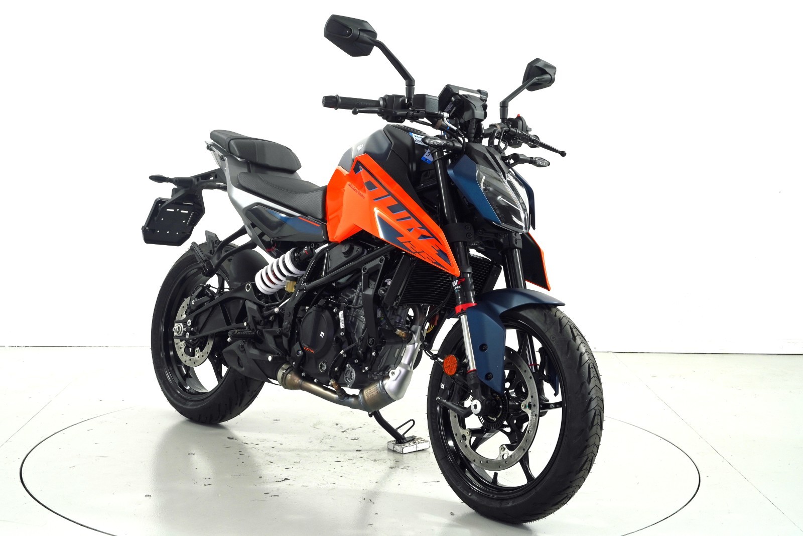 KTM 125 Duke ABS-image-1