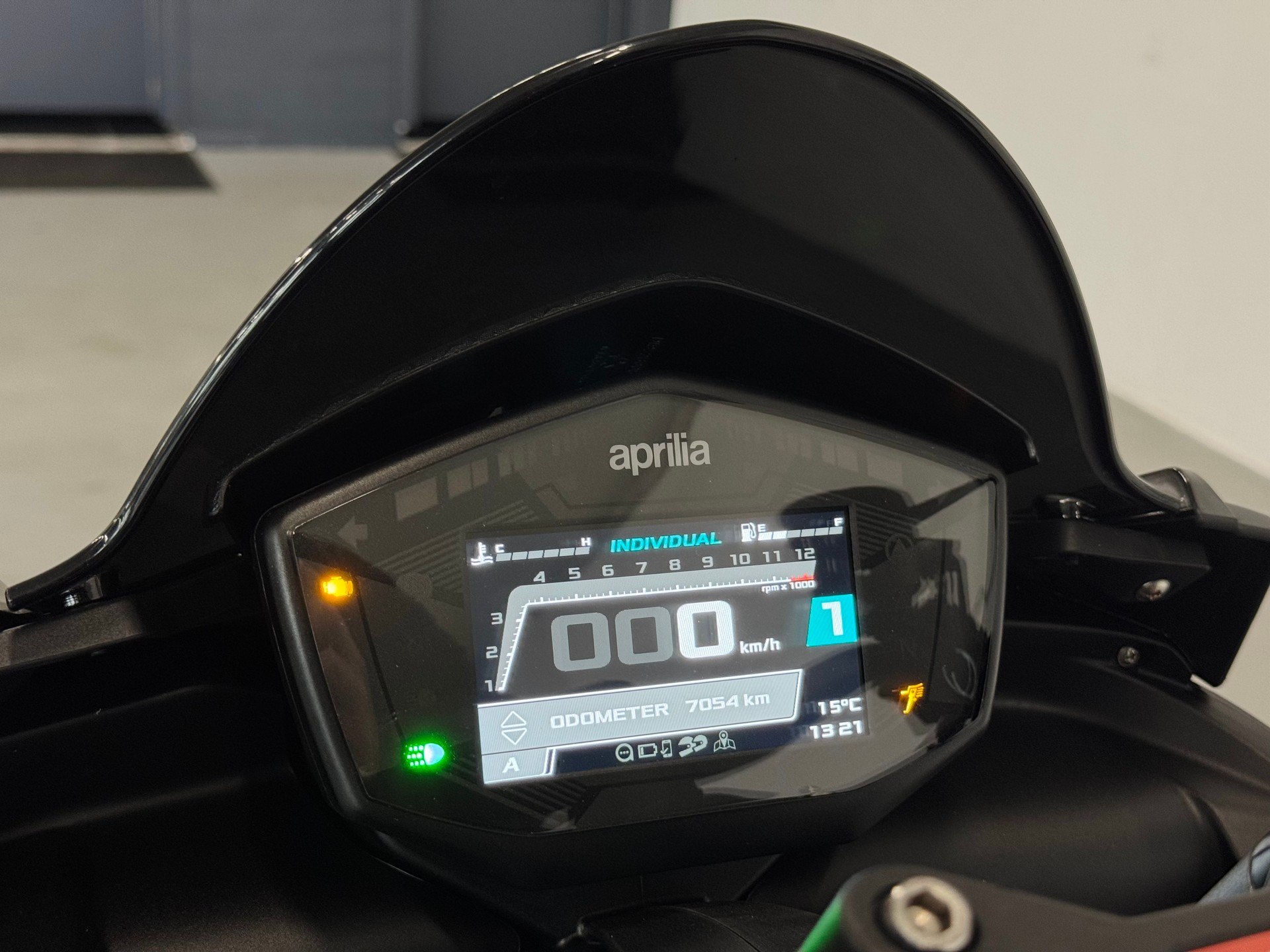 APRILIA Tuono 660 Factory-image-14