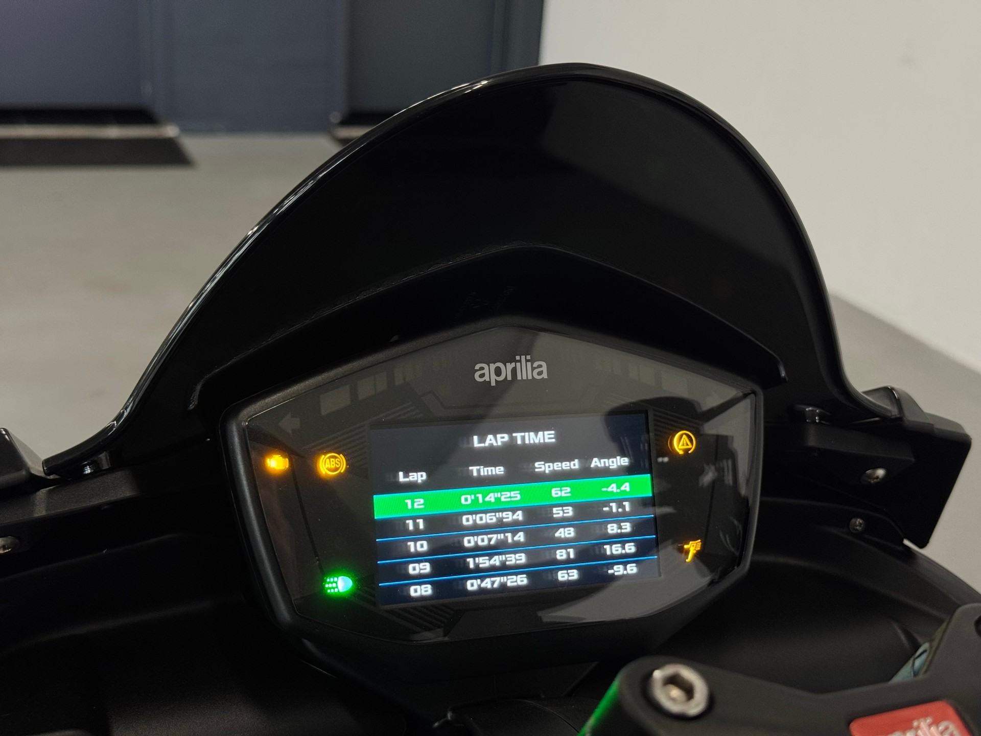 APRILIA Tuono 660 Factory-image-13