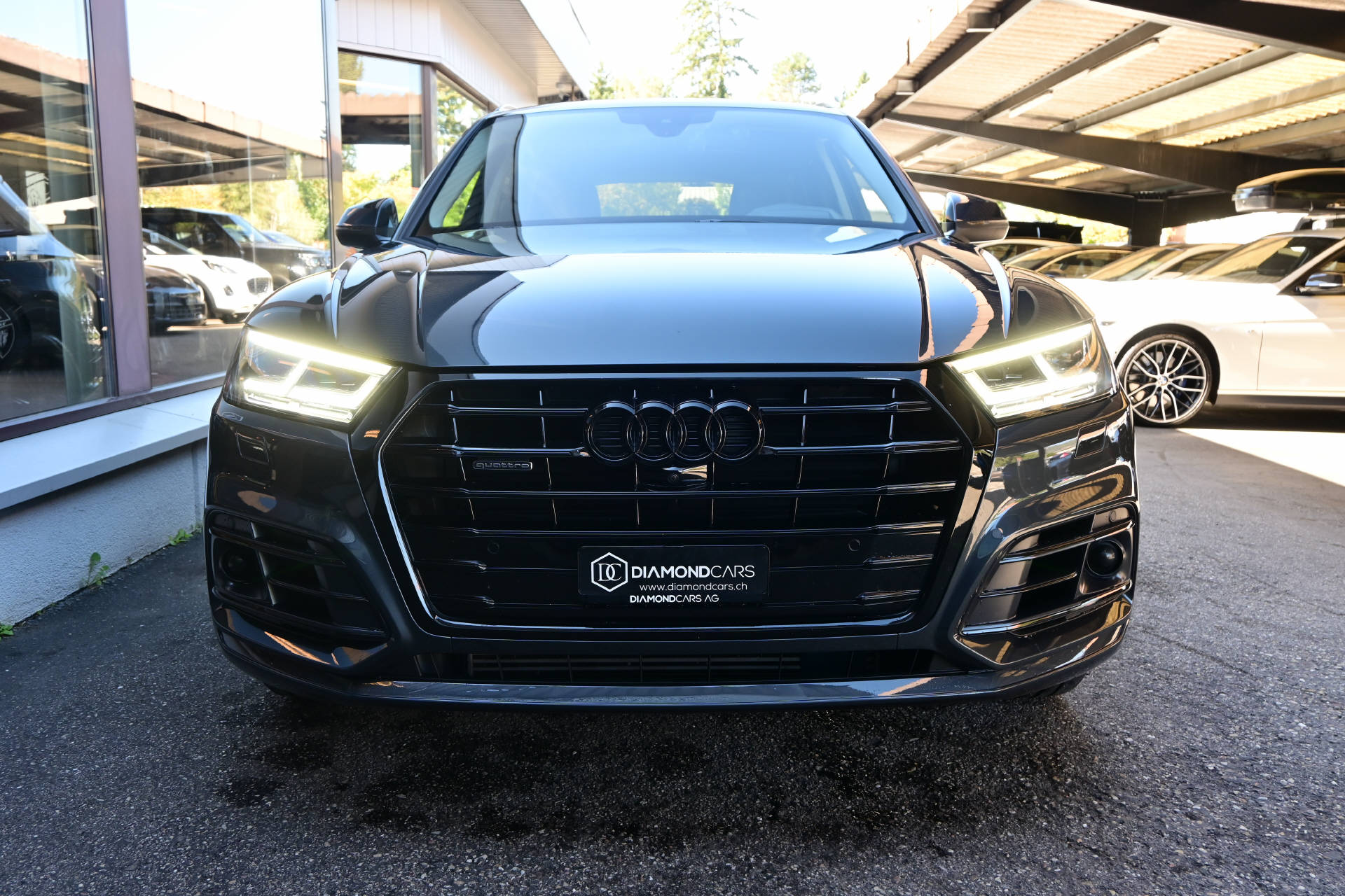AUDI Q5 2.0 TFSI Sport qu. S-Tronic *Air Suspensio*S-Line Ext.*ACC*Pano*AHK*Leder*View Kamera*-showroom-element-1
