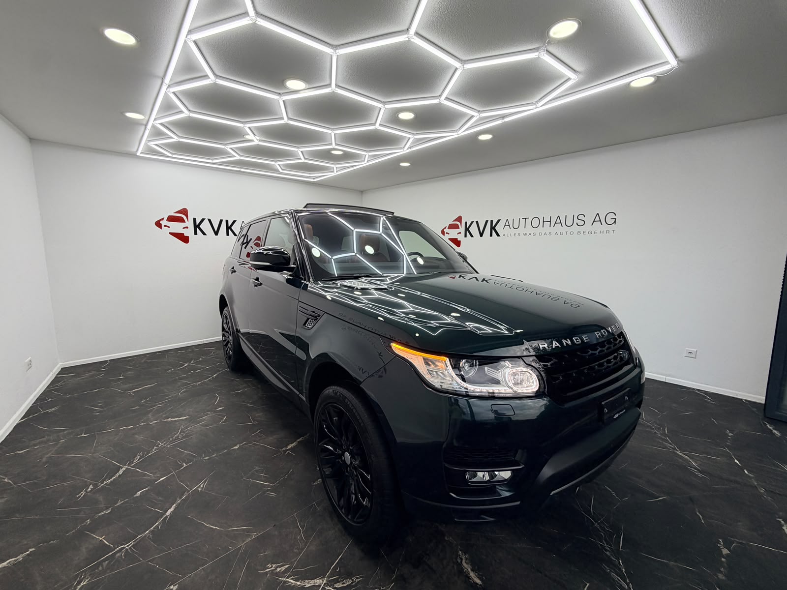 LAND ROVER Range Rover Sport 3.0 SDV6 HSE Dynamic Automatic | Vollaustattung| | Panorama | CH-Fahrzeug |-showroom-element-3