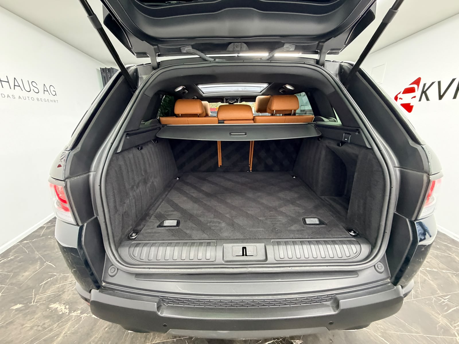 LAND ROVER Range Rover Sport 3.0 SDV6 HSE Dynamic Automatic | Vollaustattung| | Panorama | CH-Fahrzeug |-image-13