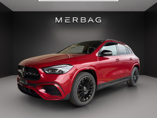 MERCEDES-BENZ GLA 200 Night Star 7G-D
