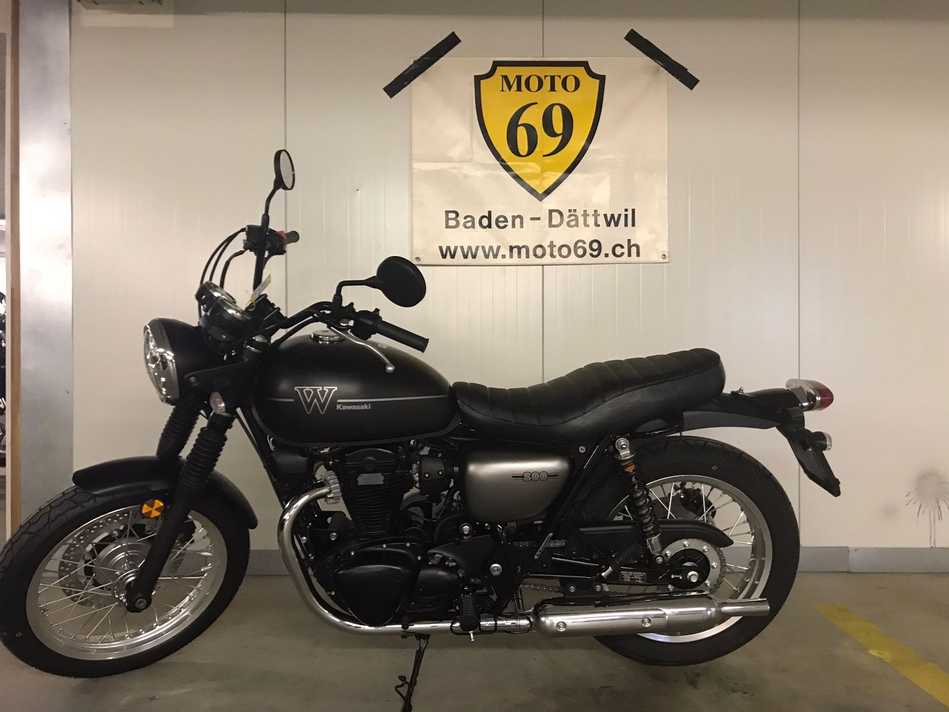 KAWASAKI W 800 Street-image-0