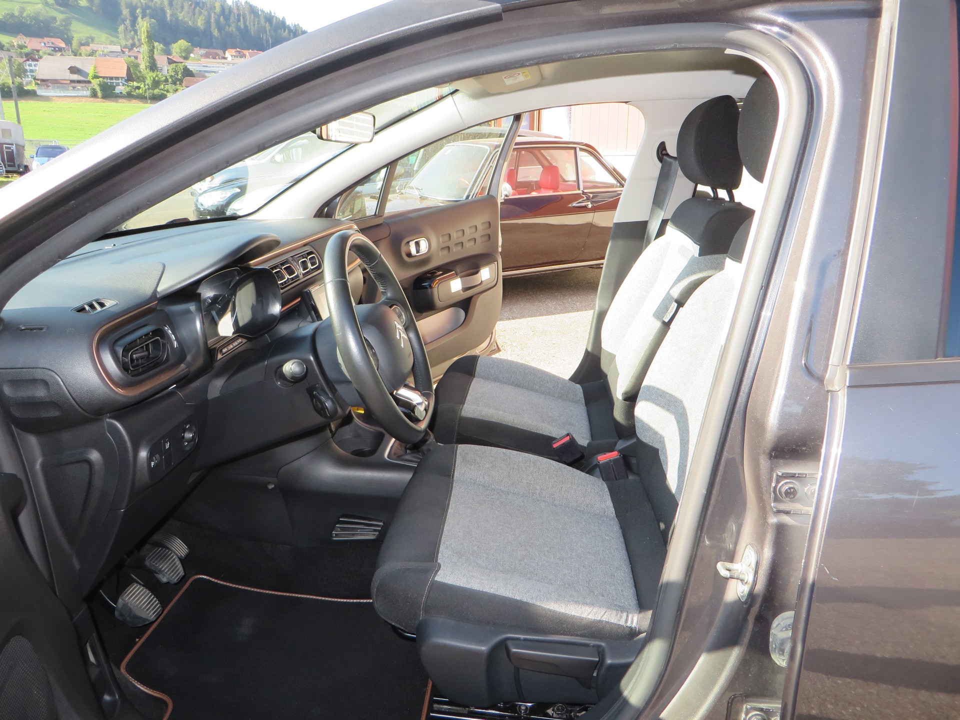 CITROEN C3 1.2i PureTech Origins-image-9