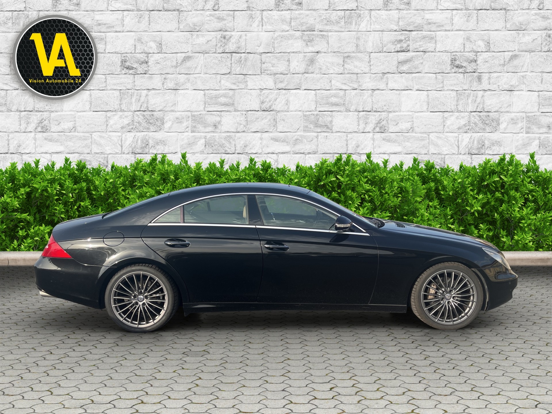 MERCEDES-BENZ CLS 500 7G-Tronic-image-4