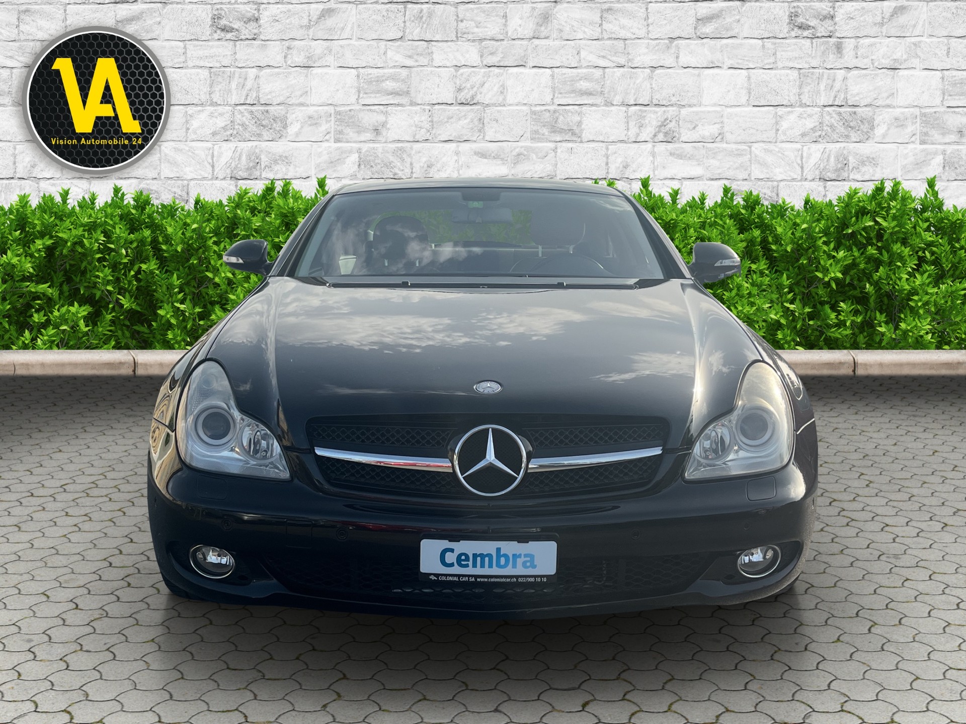 MERCEDES-BENZ CLS 500 7G-Tronic-showroom-element-2