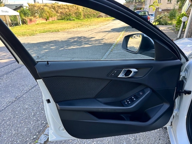 BMW 116d-image-13