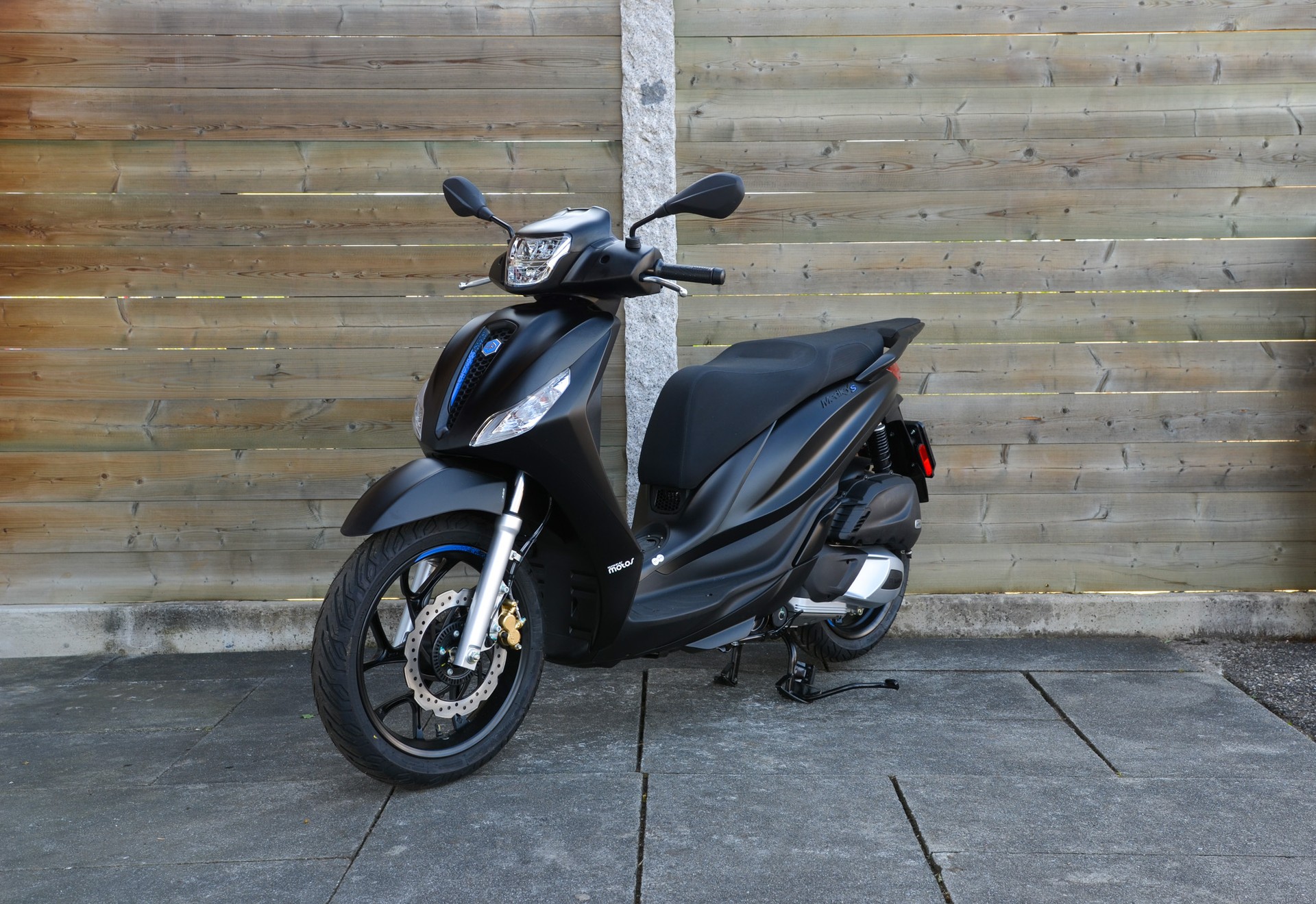 PIAGGIO Medley 125 Sport E5+-image-1