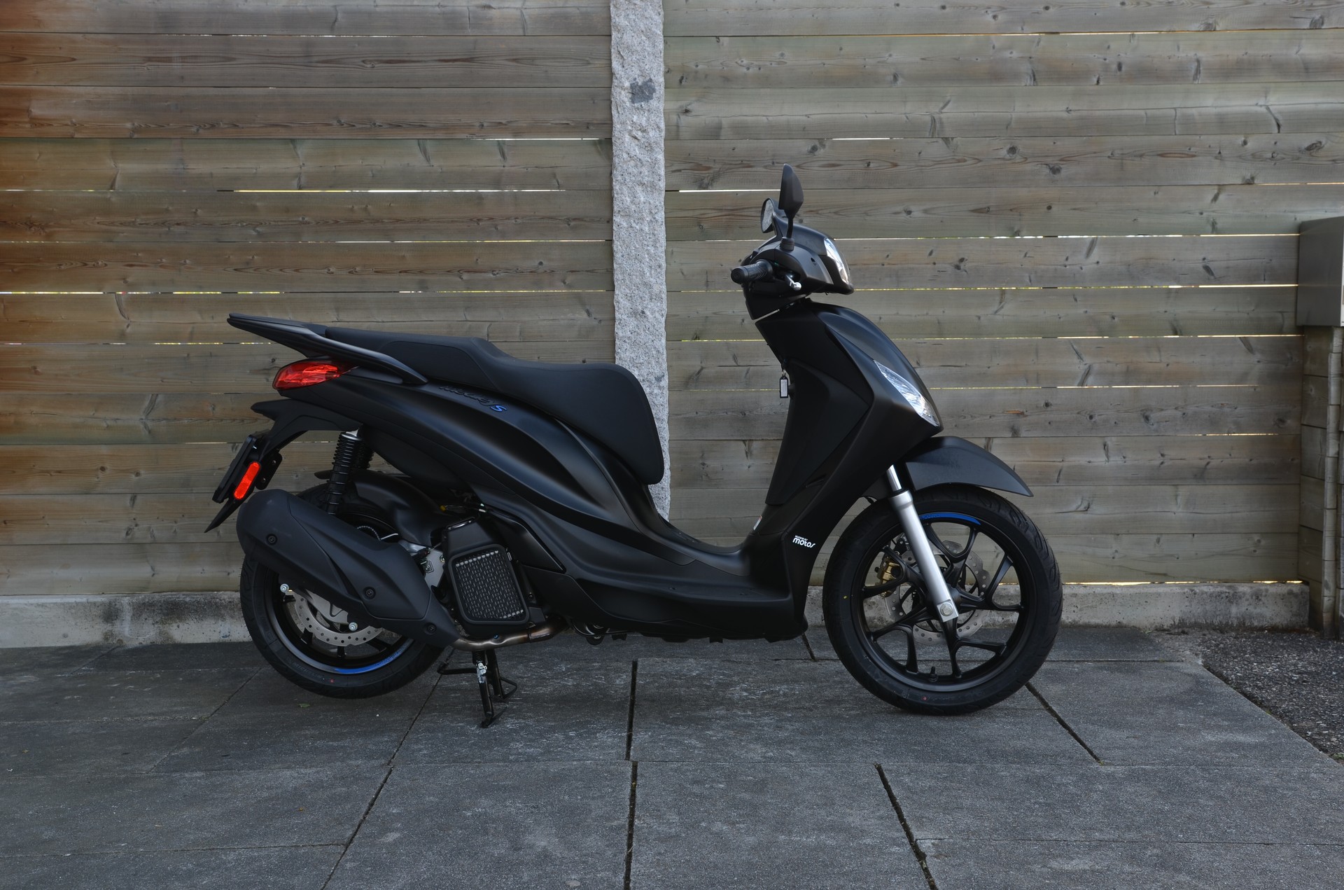 PIAGGIO Medley 125 Sport E5+-image-0
