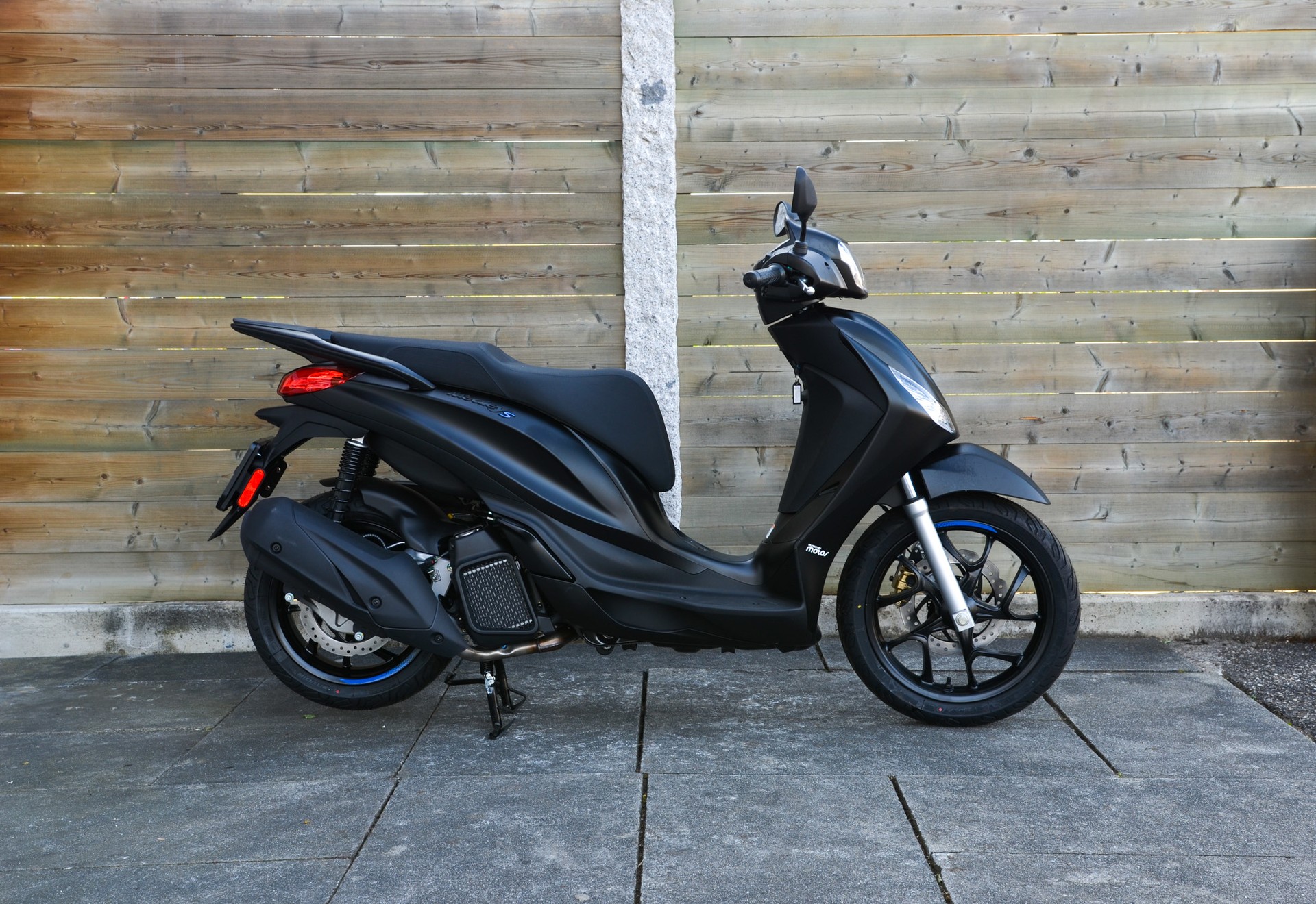 PIAGGIO Medley 125 Sport E5+-image-0
