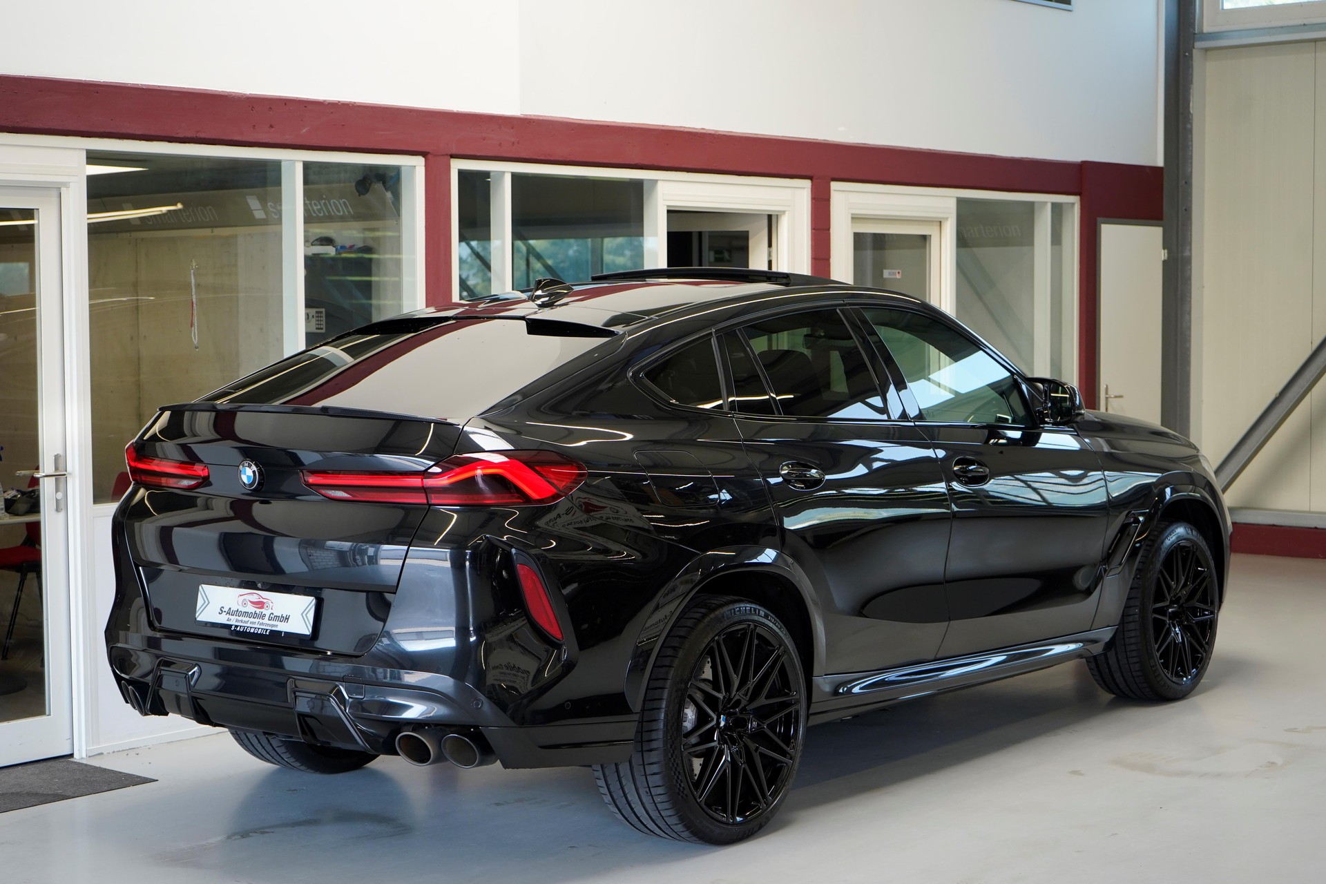 BMW X6M Steptronic M Competition-image-7