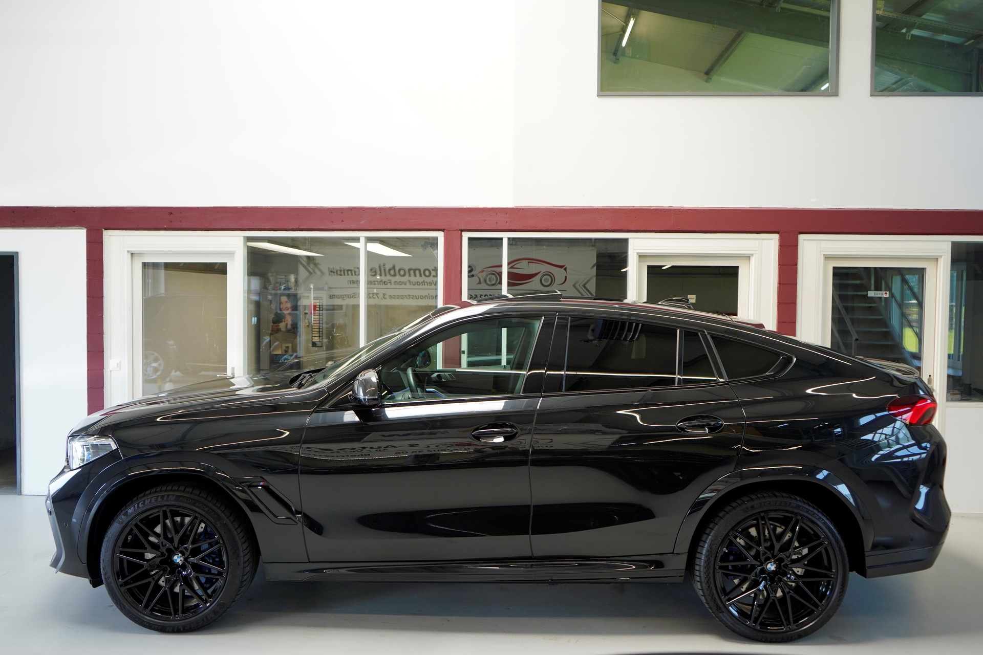 BMW X6M Steptronic M Competition-image-3