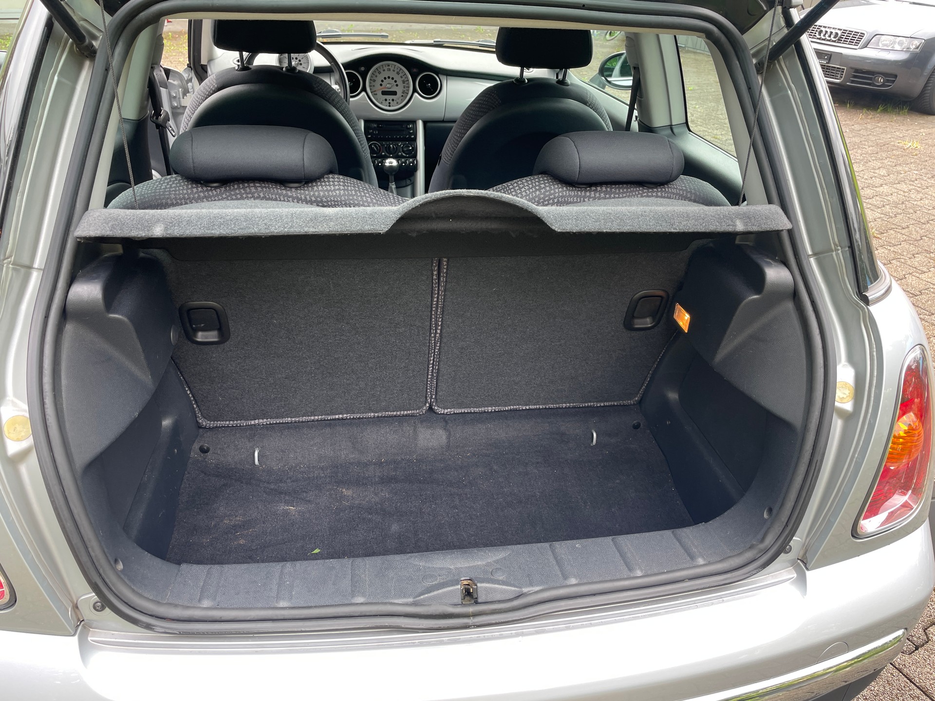 MINI Cooper-image-7