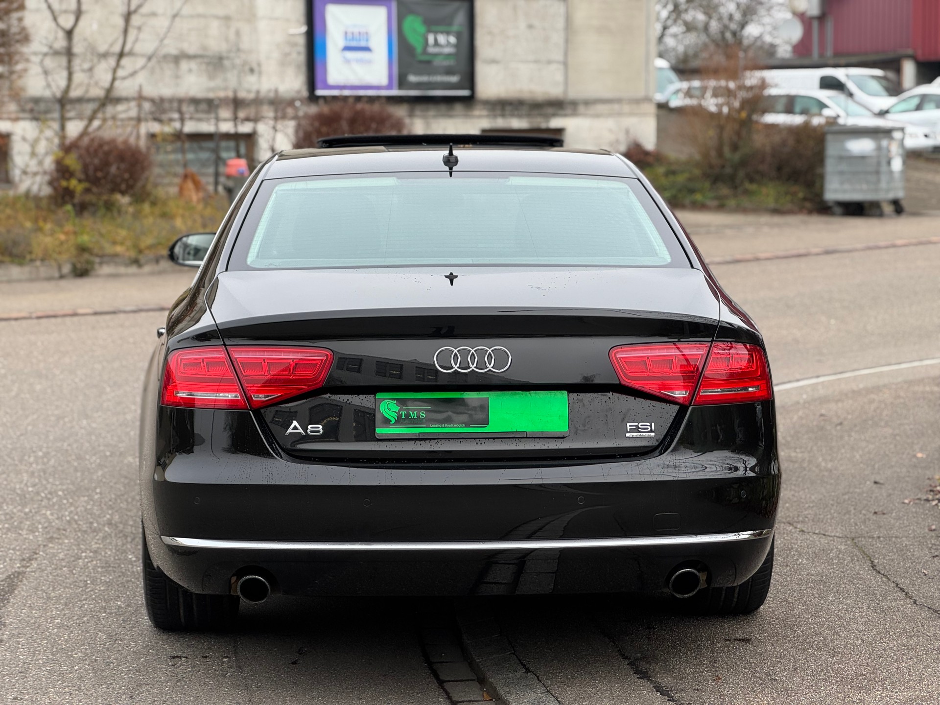 AUDI A8 4.2 FSI quattro tiptronic-image-4