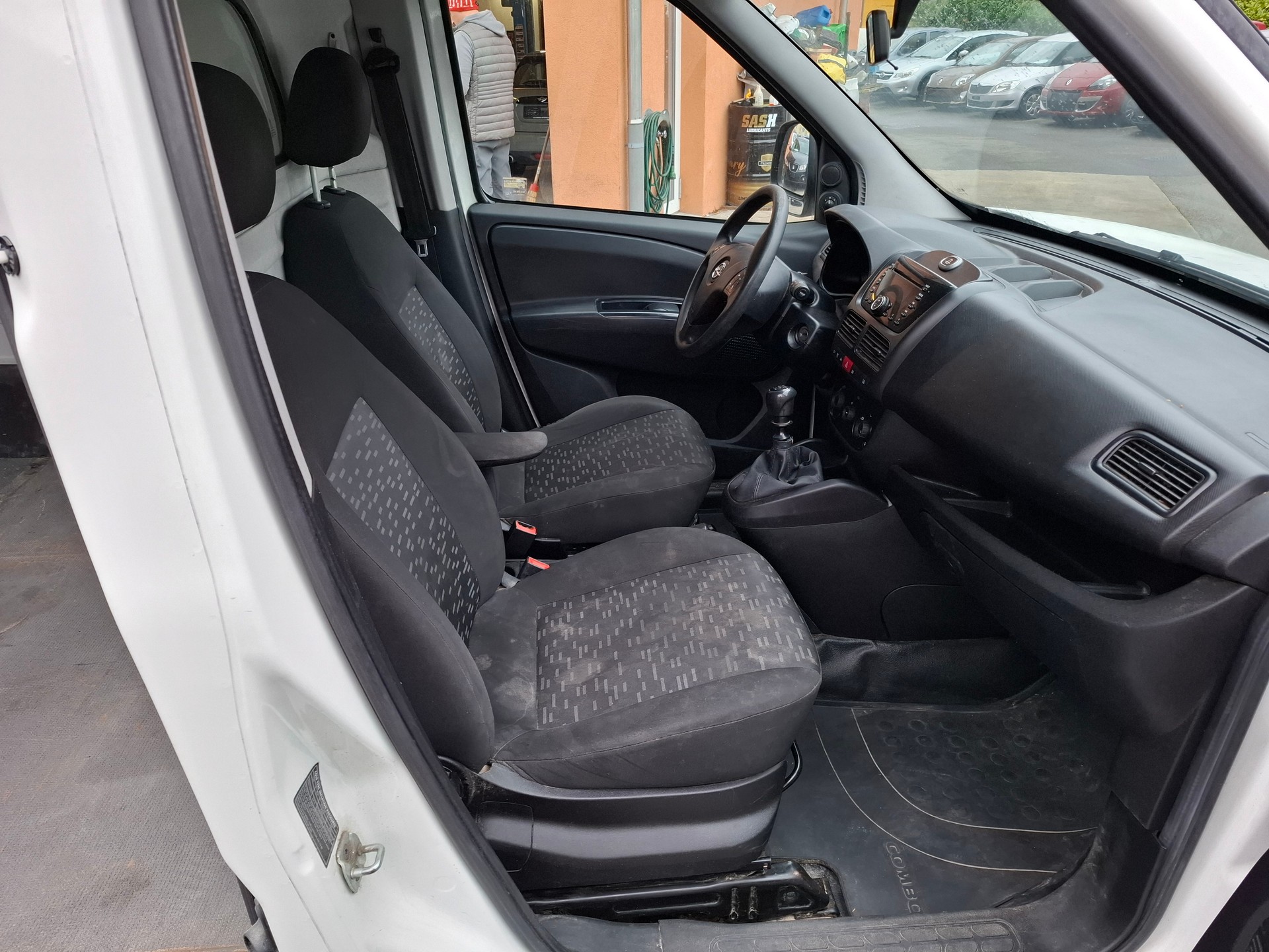 OPEL Combo 1.6 CDTI 2.4 L2H1-image-7