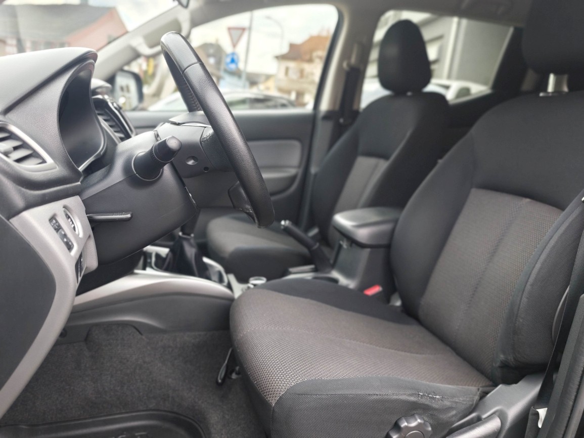 FIAT Fullback DKab. Pick-up 2.4 HDi 4x4 180 PS 20"-image-7