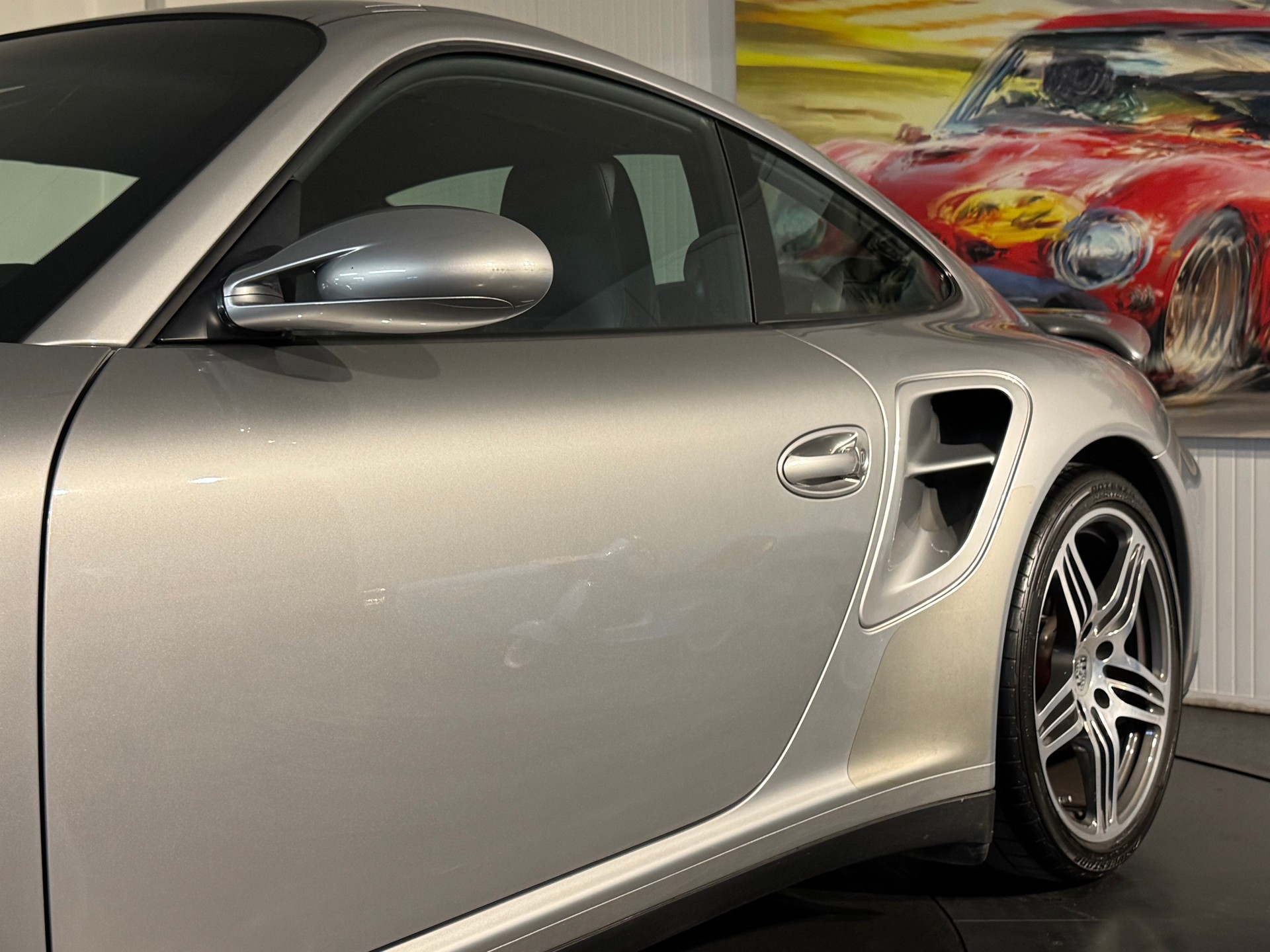 PORSCHE 911 Turbo-image-8