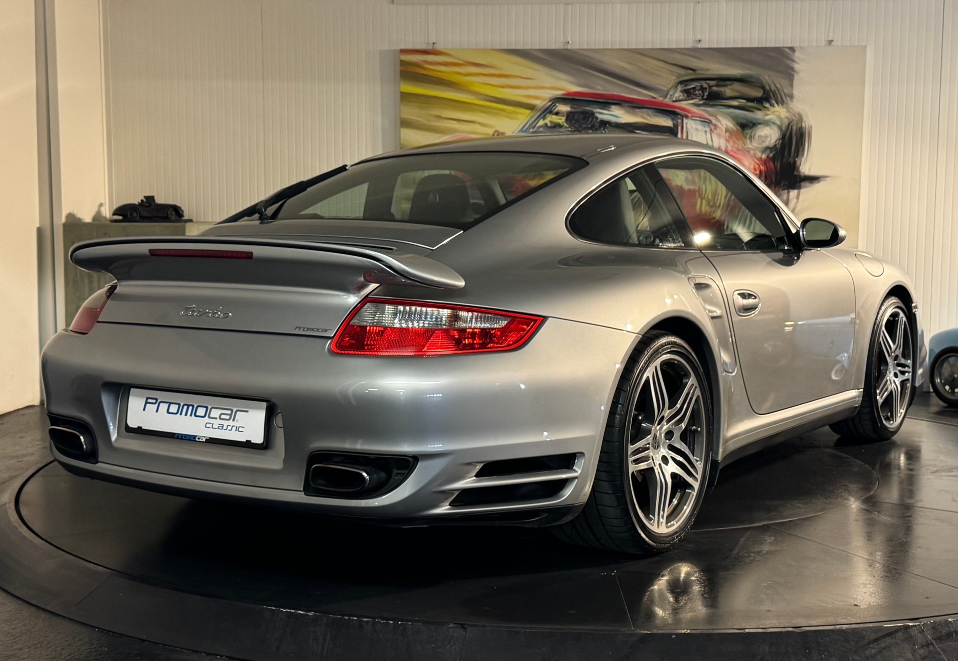 PORSCHE 911 Turbo-image-4
