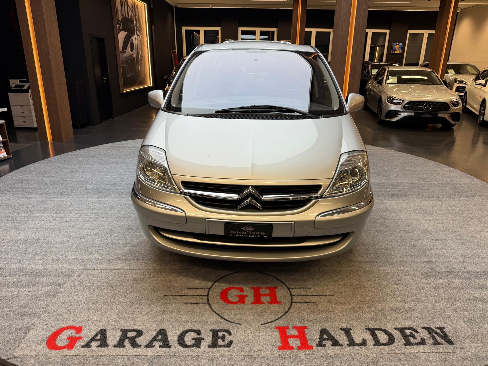 CITROEN C8 Minivan 2.0 16V HDi SX-showroom-element-1