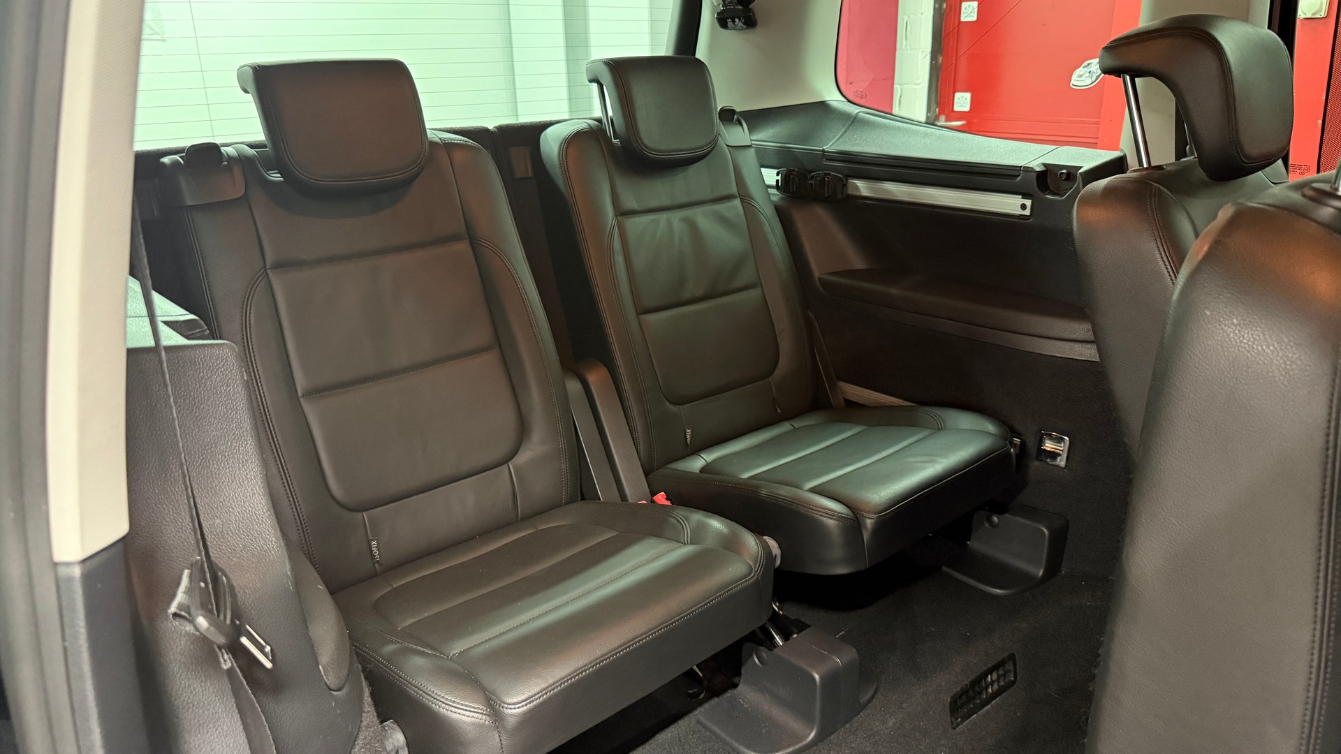 SEAT Alhambra 2.0 TDI Style Ecomotive DSG, frisch ab MFK, frisch ab Zahnriemen & Servic 7 Sitze, AHK 2.2T, Garantie, ES, SH, DAB u.vm-image-19