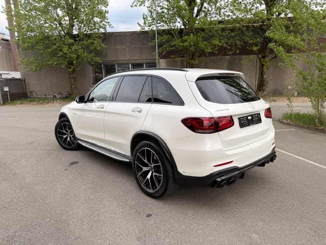 MERCEDES-BENZ GLC 43 AMG 4Matic 9G-Tronic-image-4