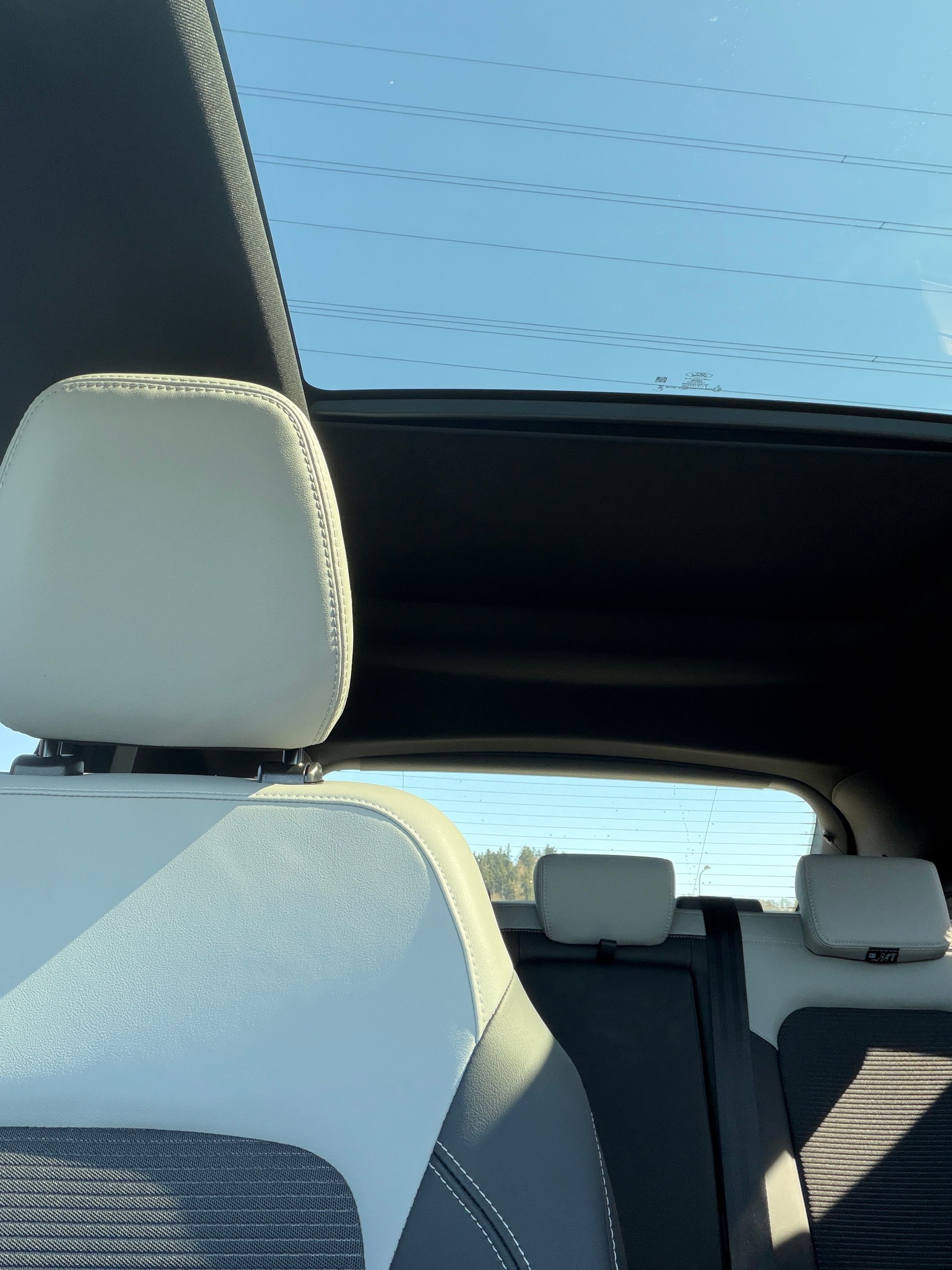 FORD Kuga 2.5 PHEV Sound Edition FWD-image-9