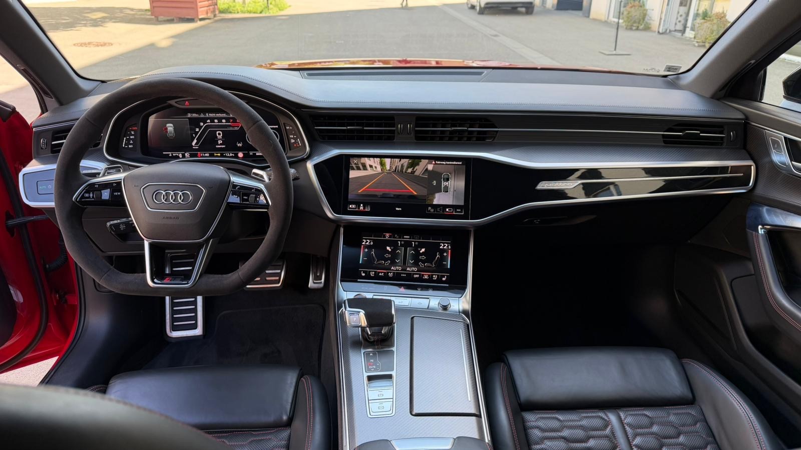 AUDI RS6 Avant 4.0 TFSI V8 quattro-image-17