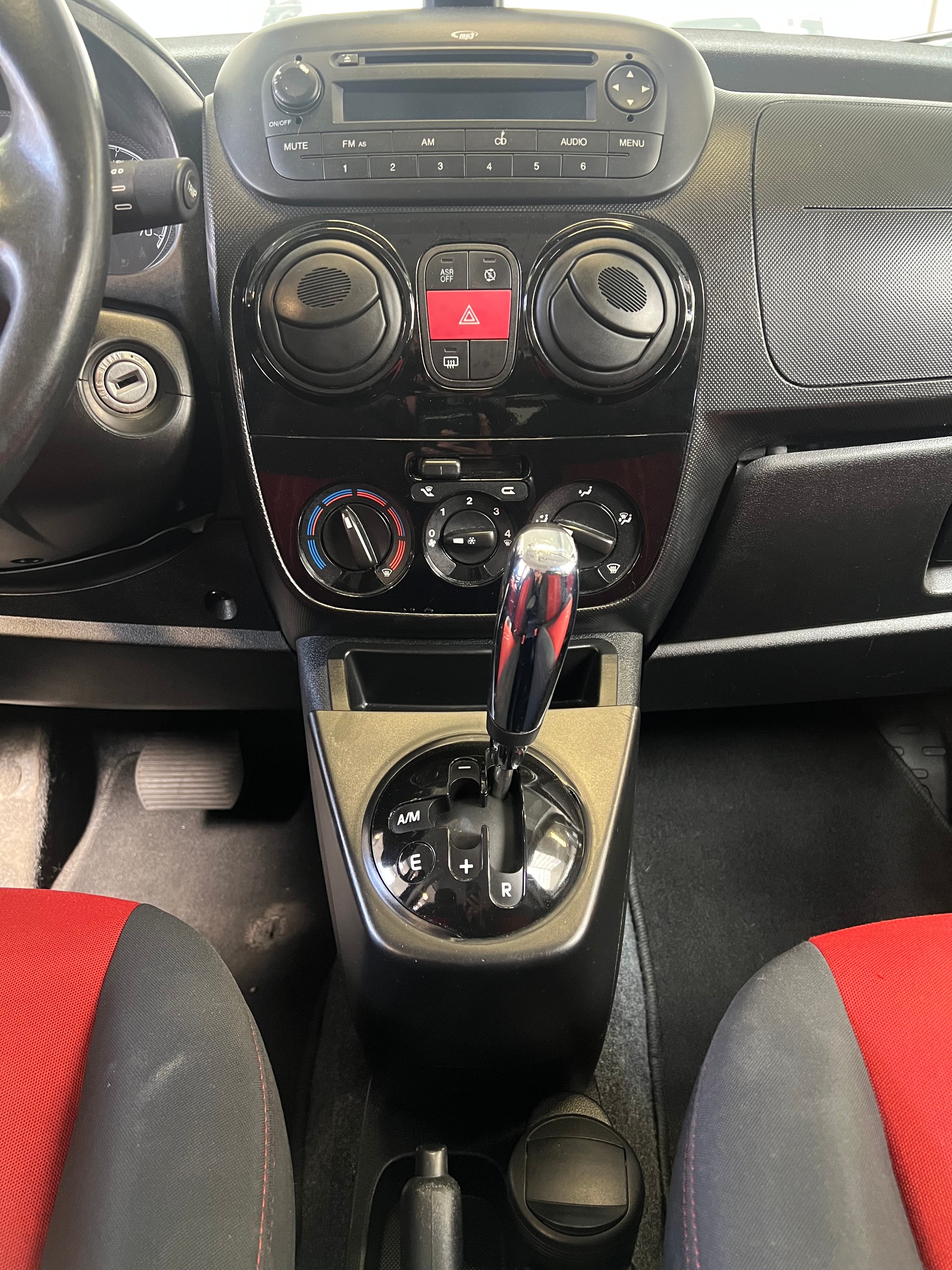 FIAT Qubo 1.3 JTD Dynamic Dualogic-image-6
