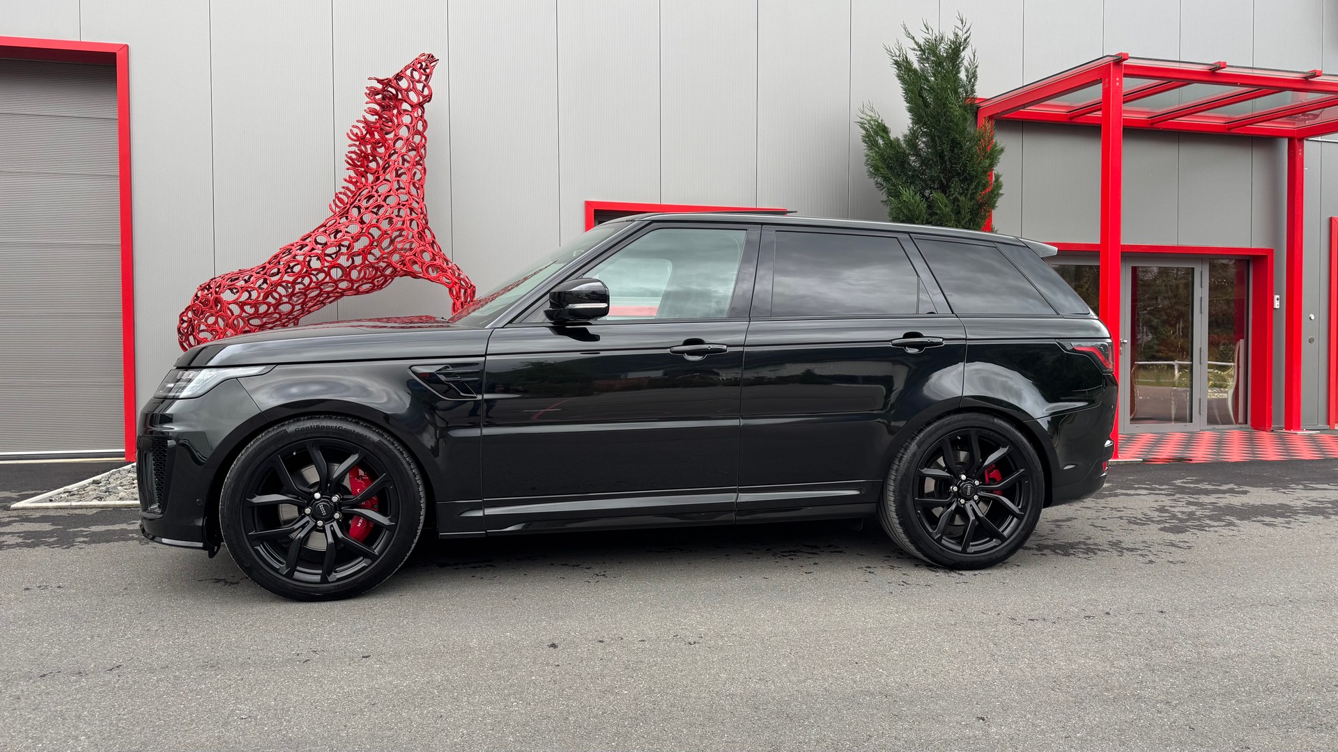 LAND ROVER Range Rover Sport 5.0 V8 S/C SVR Automatic-image-6