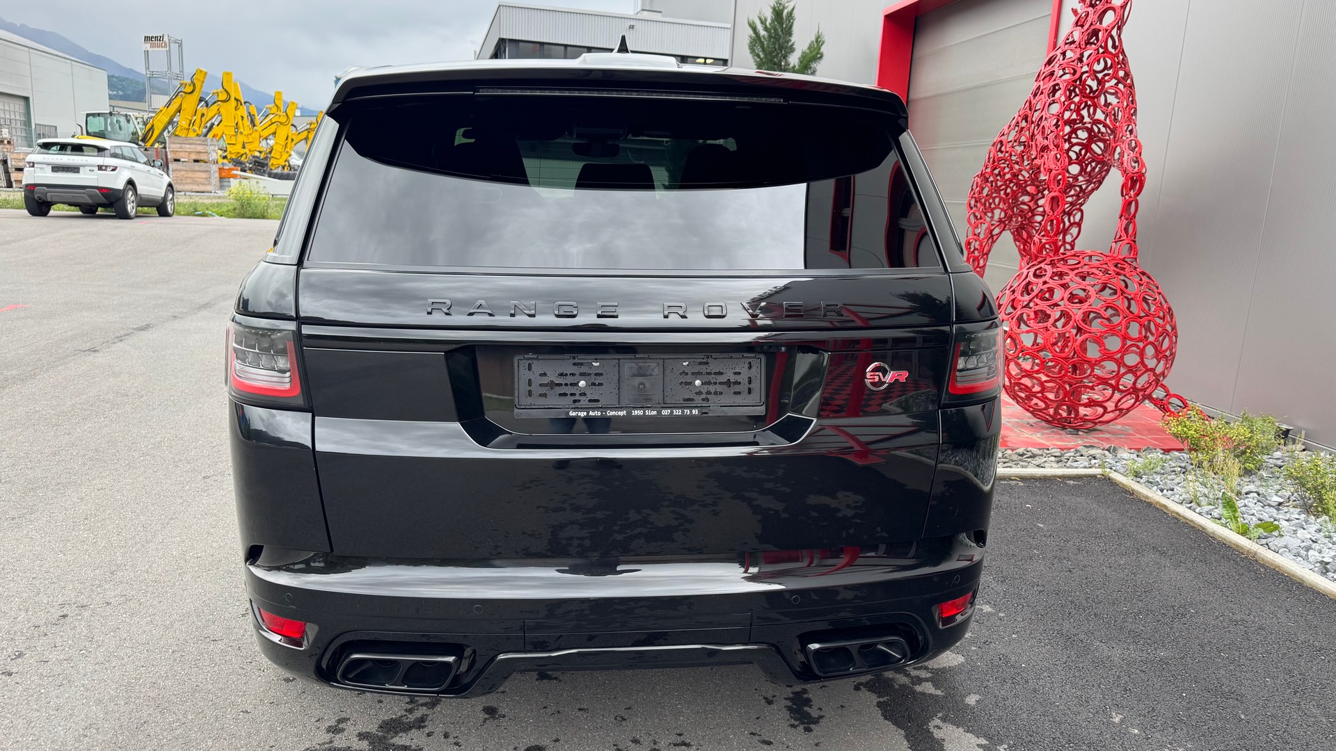 LAND ROVER Range Rover Sport 5.0 V8 S/C SVR Automatic-image-4