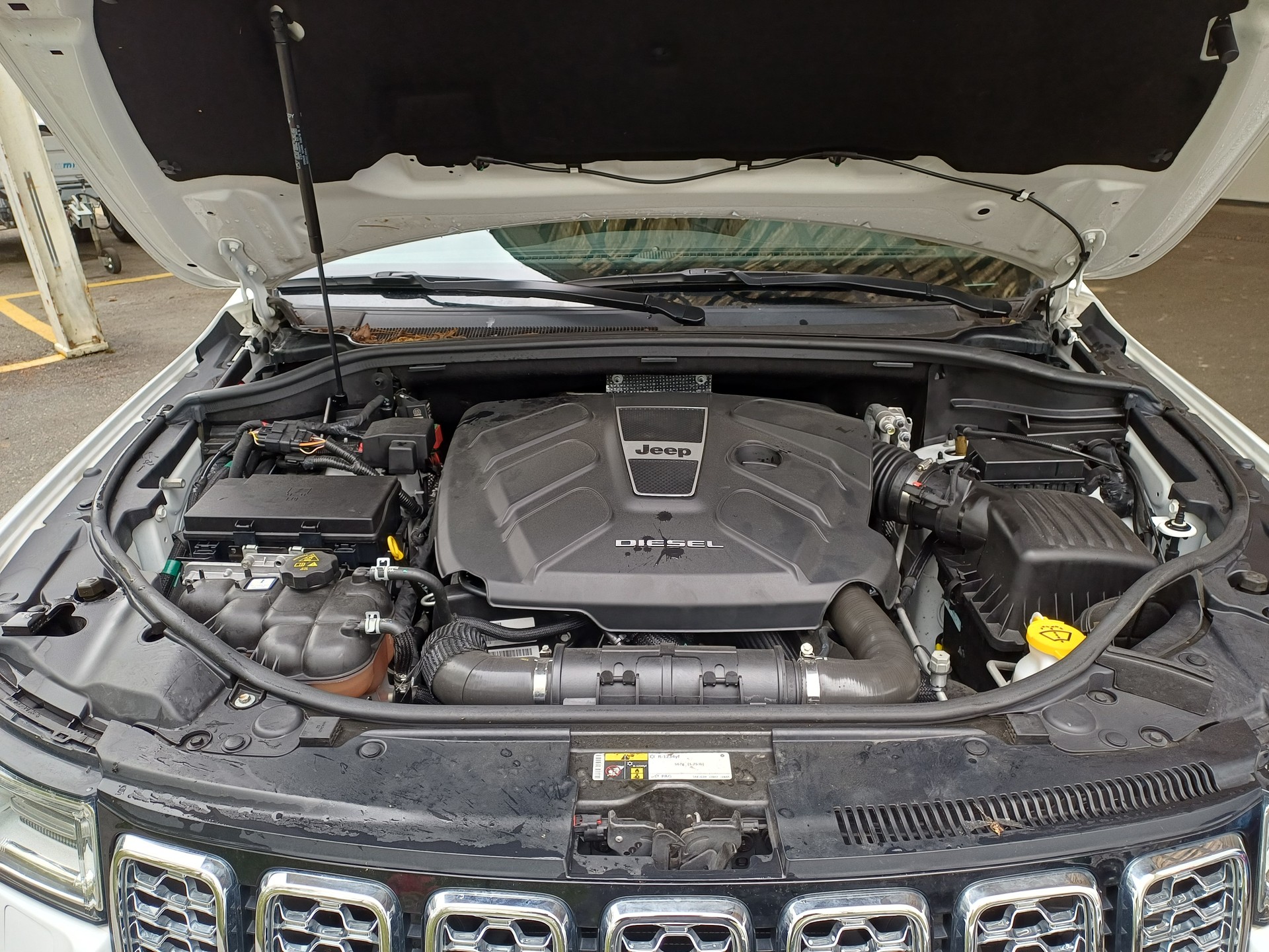 JEEP Grand Cherokee 3.0 CRD Overland Automatic-image-9