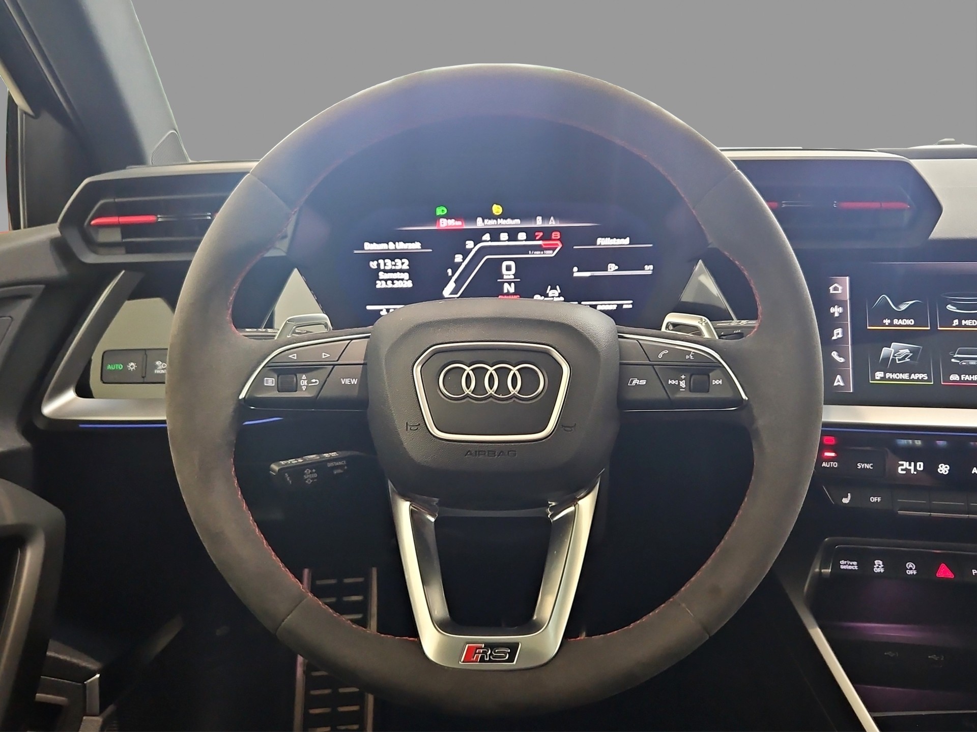 AUDI RS3 Sportback 2.5 TFSI quattro S-Tronic-image-7