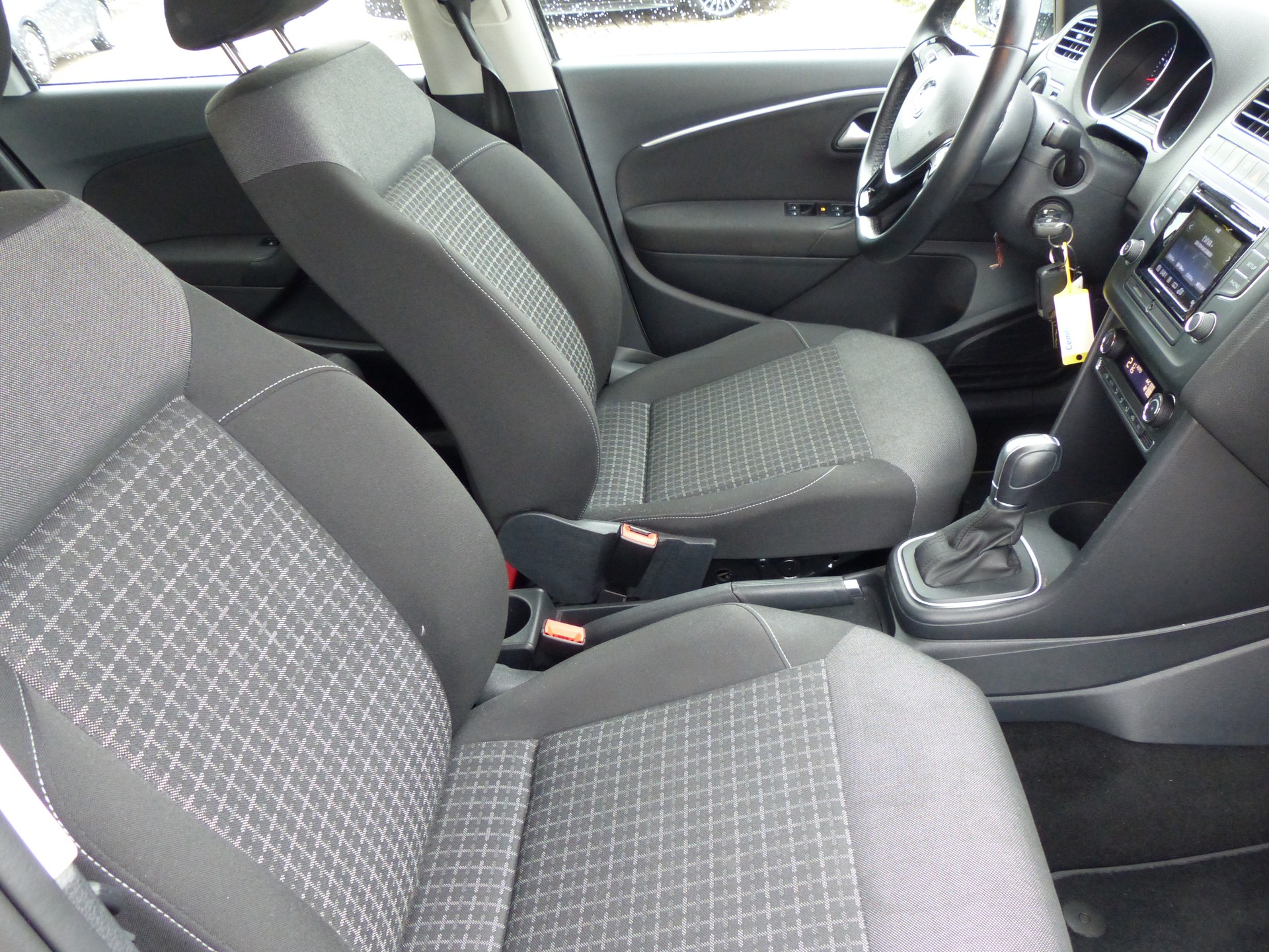 VW Polo 1.2 TSI BMT Comfortline DSG-image-13