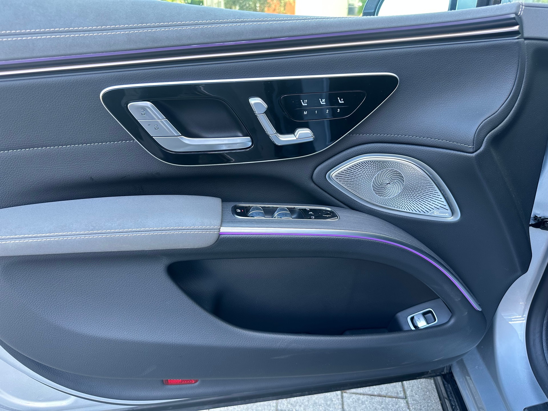 MERCEDES-BENZ EQS 580 4Matic Edition 1 Premium-Paket-image-22
